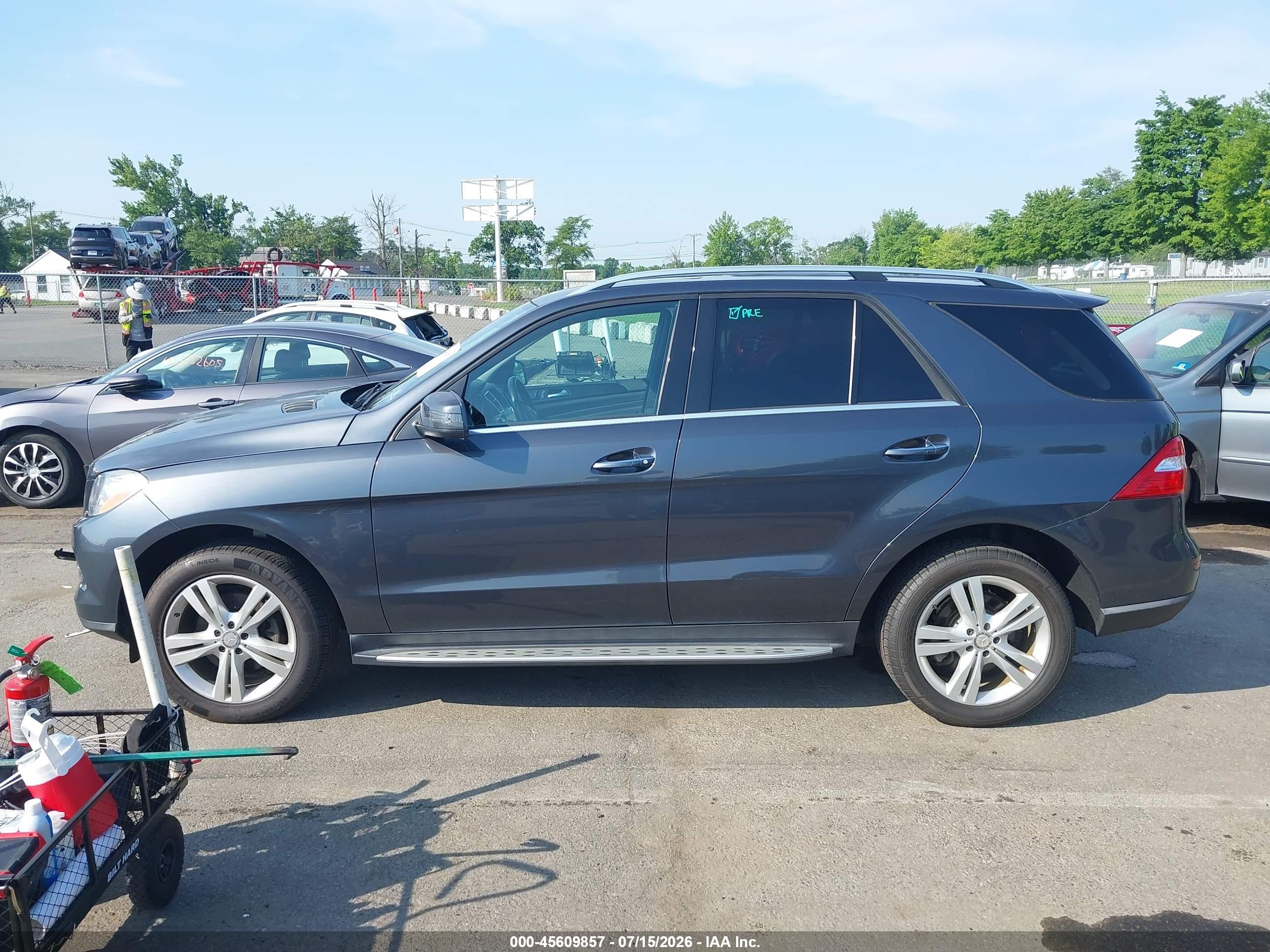 2015 Mercedes-benz Ml 350 4matic Gray vin: 4JGDA5HB0FA618760