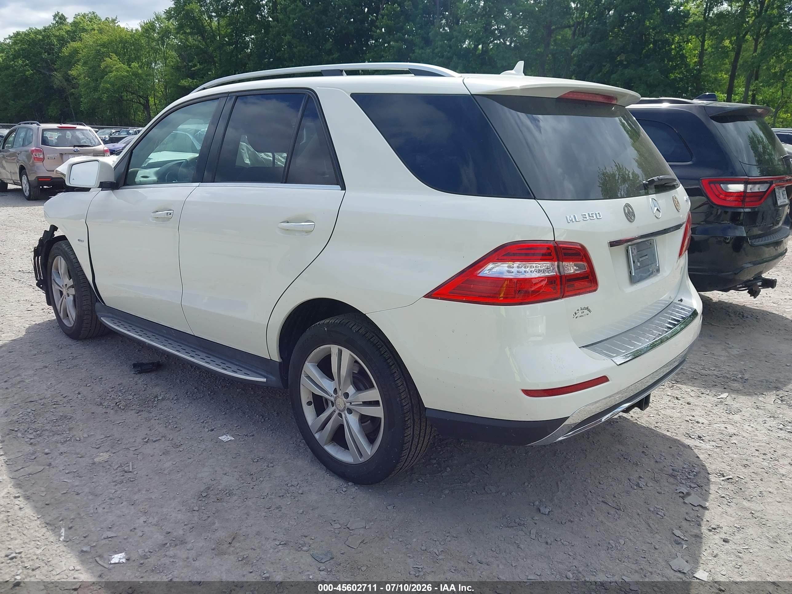2012 Mercedes-benz Ml 350 4matic White vin: 4JGDA5HB1CA033276