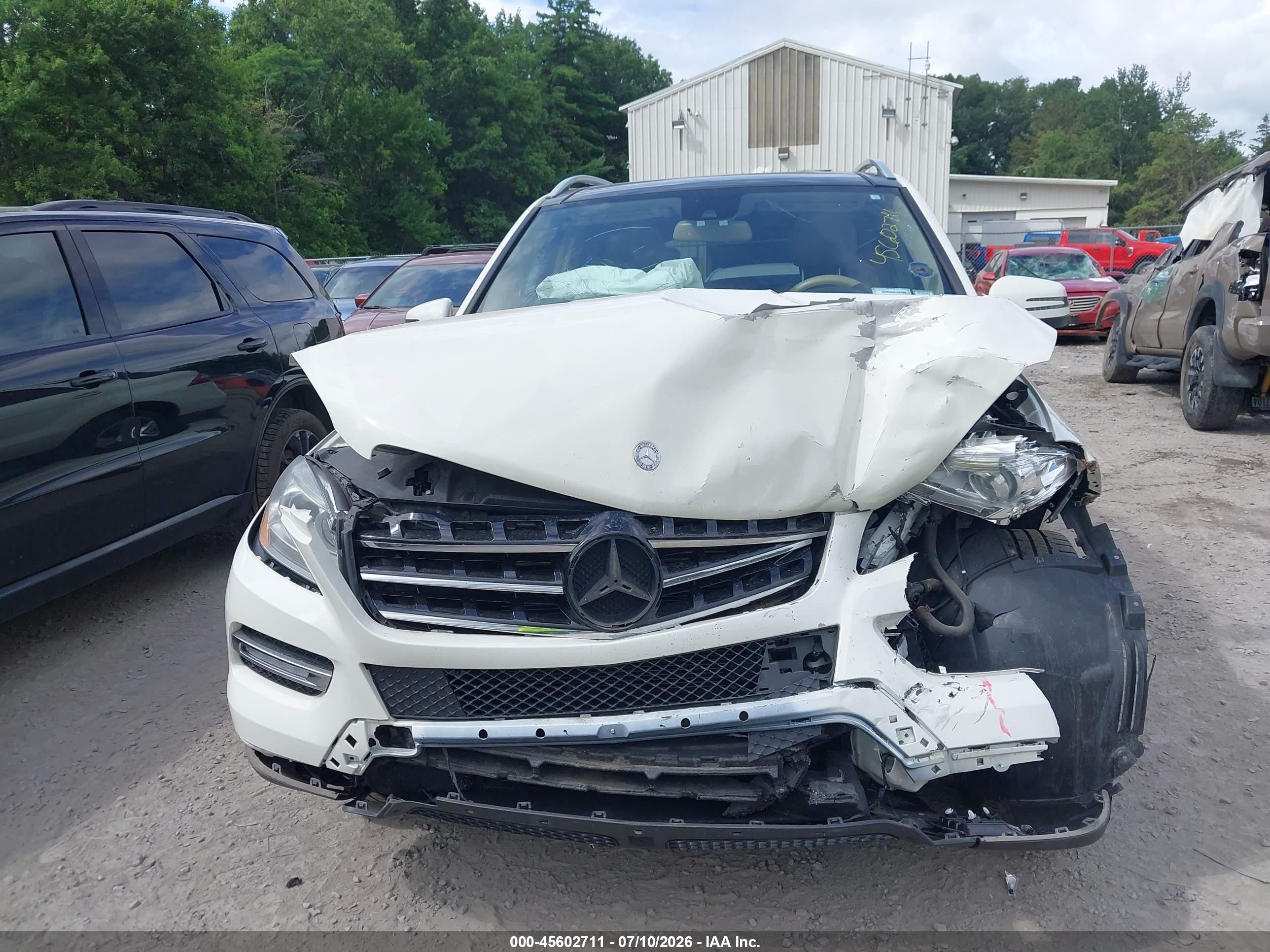2012 Mercedes-benz Ml 350 4matic White vin: 4JGDA5HB1CA033276