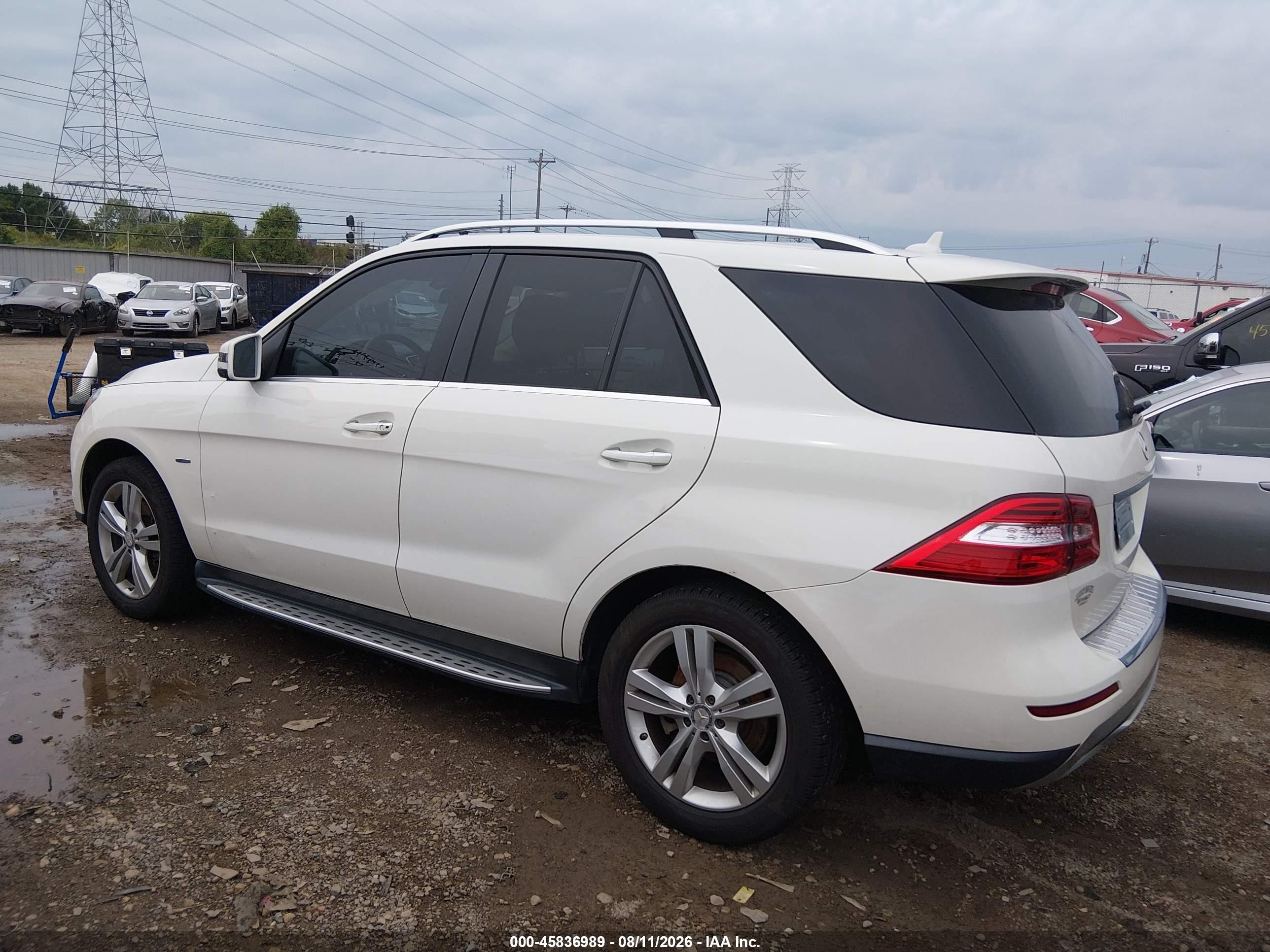 2012 Mercedes-benz Ml 350 4matic White vin: 4JGDA5HB1CA034816