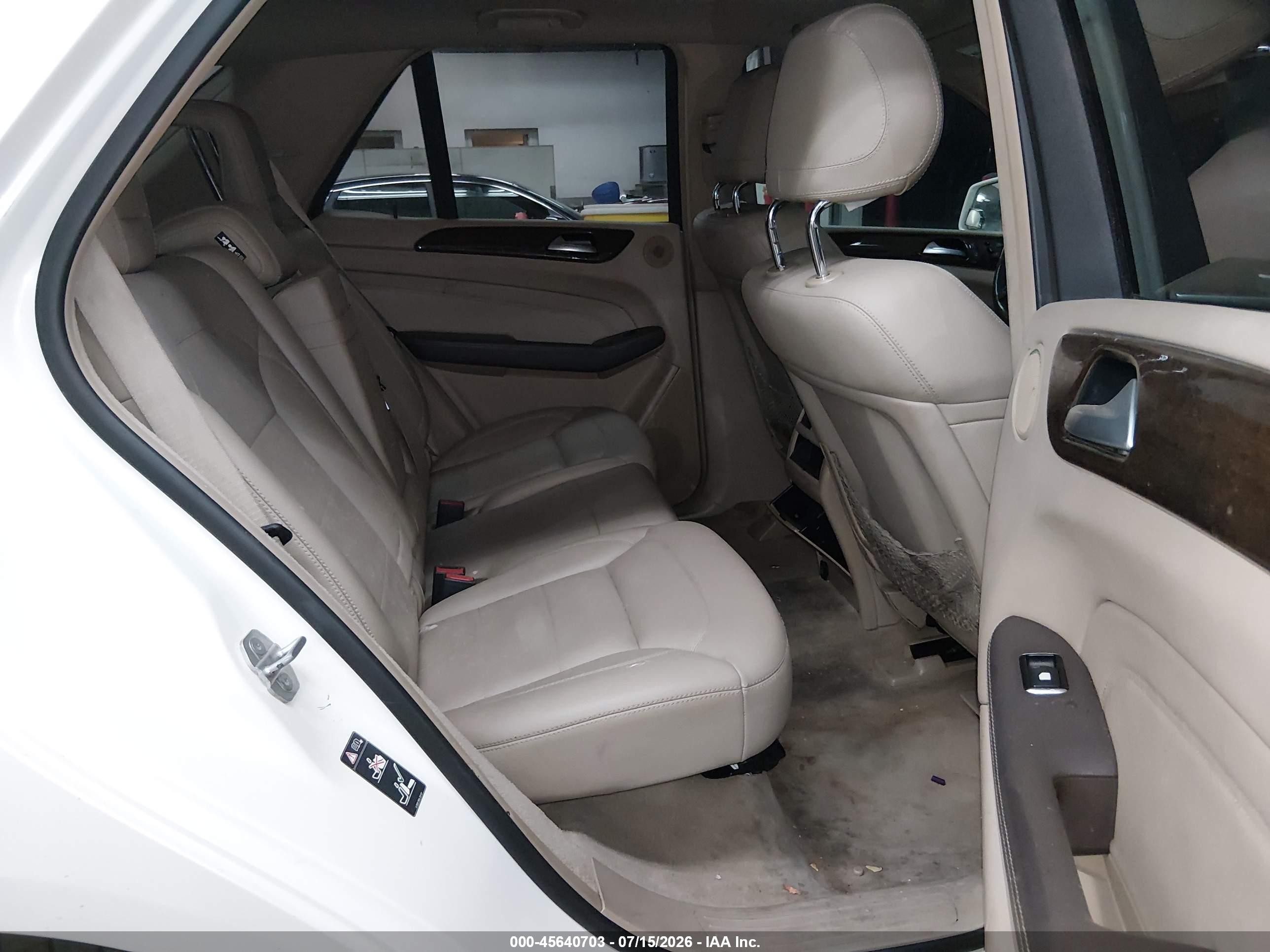 2012 Mercedes-benz Ml 350 4matic White vin: 4JGDA5HB1CA046156