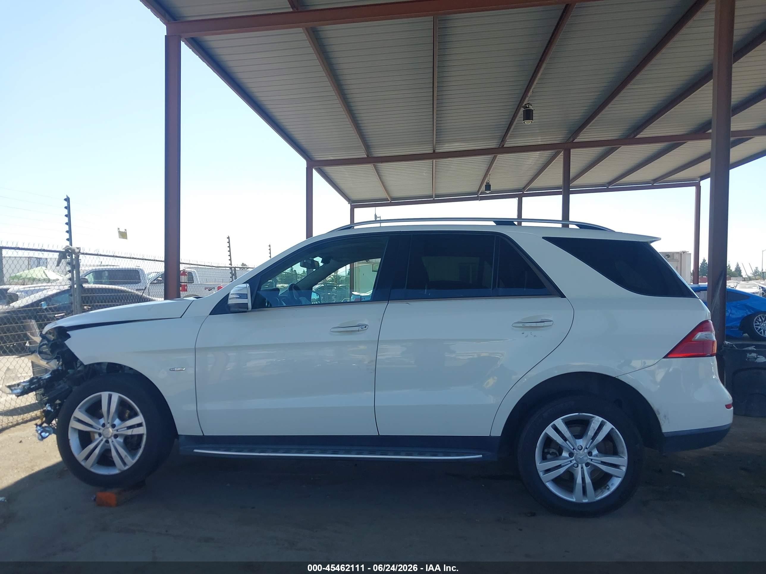 2012 Mercedes-benz Ml 350 4matic White vin: 4JGDA5HB1CA054404