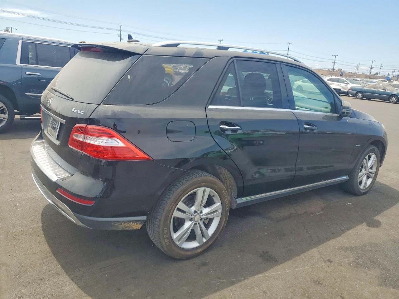 2012 Mercedes-benz Ml 350 4matic Black vin: 4JGDA5HB1CA089864