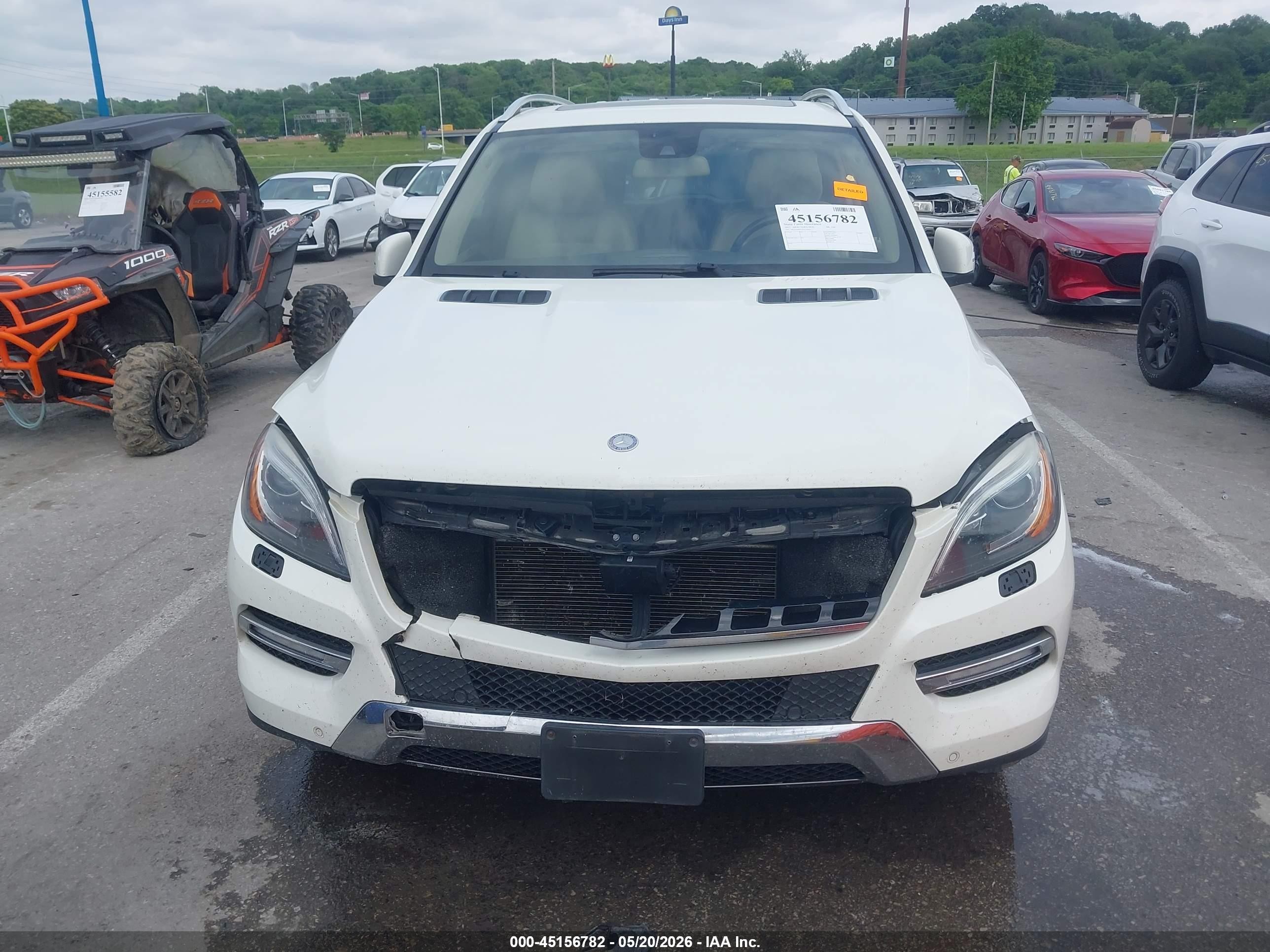 2013 Mercedes-benz Ml 350 4matic Белый vin: 4JGDA5HB1DA125456