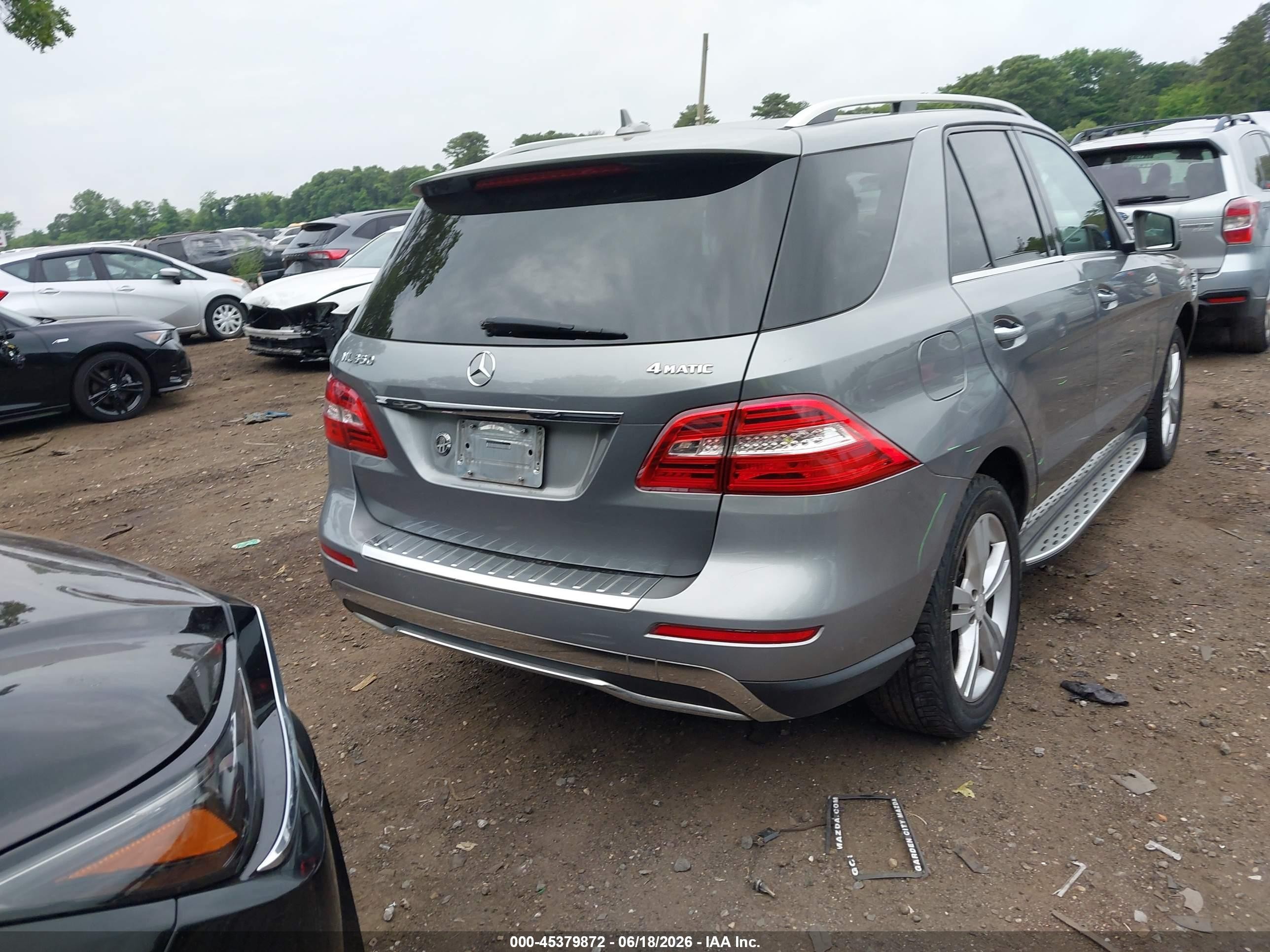 2013 Mercedes-benz Ml 350 4matic Серый vin: 4JGDA5HB1DA147716