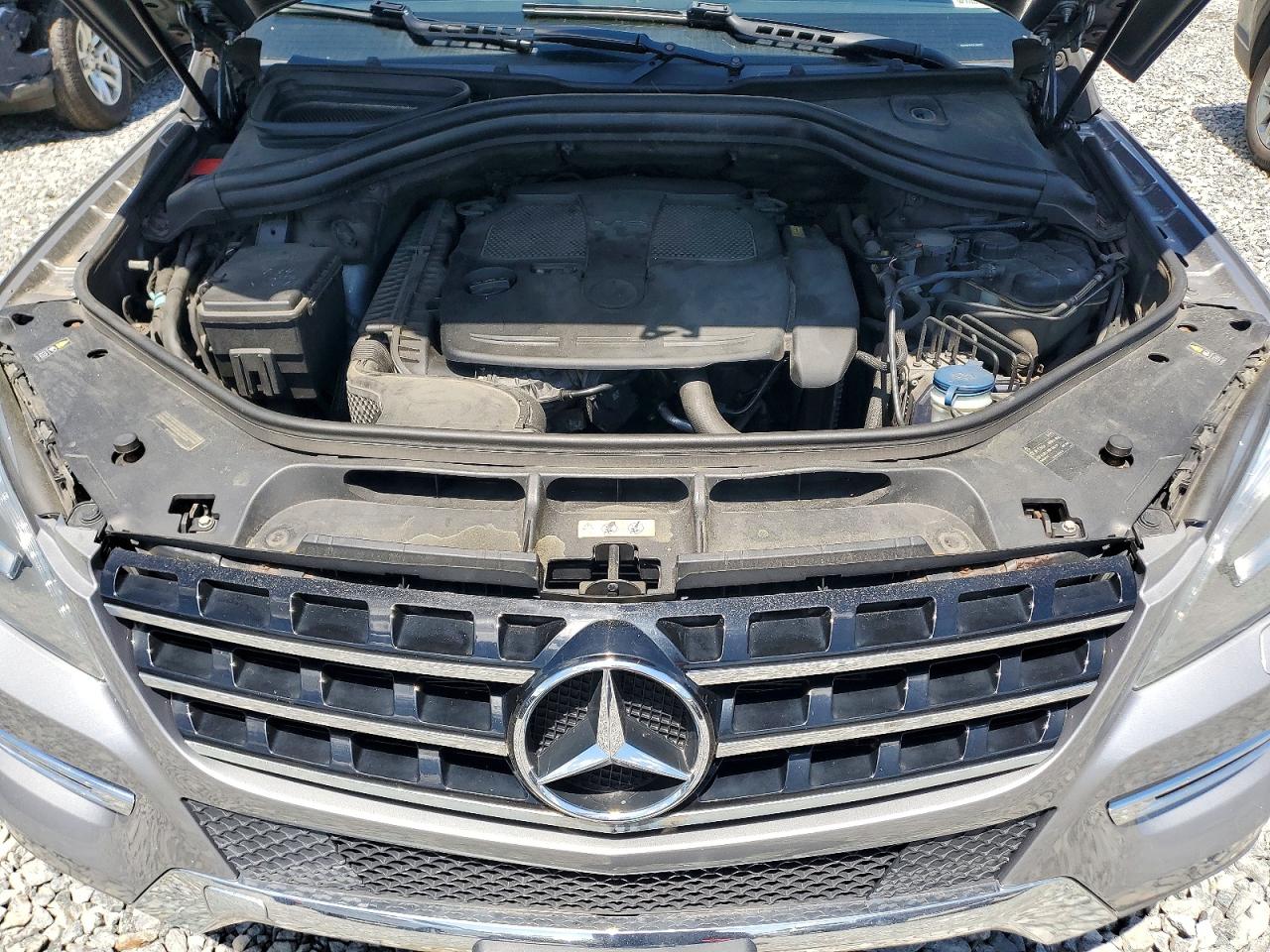 2013 Mercedes-benz Ml 350 4matic Silver vin: 4JGDA5HB1DA154522