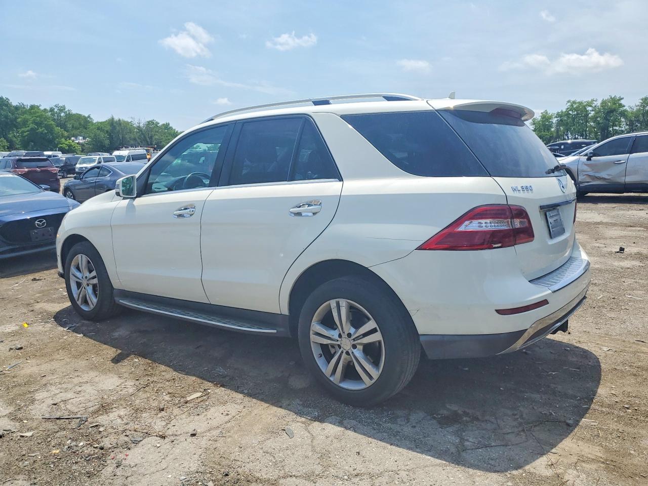 2013 Mercedes-benz Ml 350 4matic White vin: 4JGDA5HB1DA188119