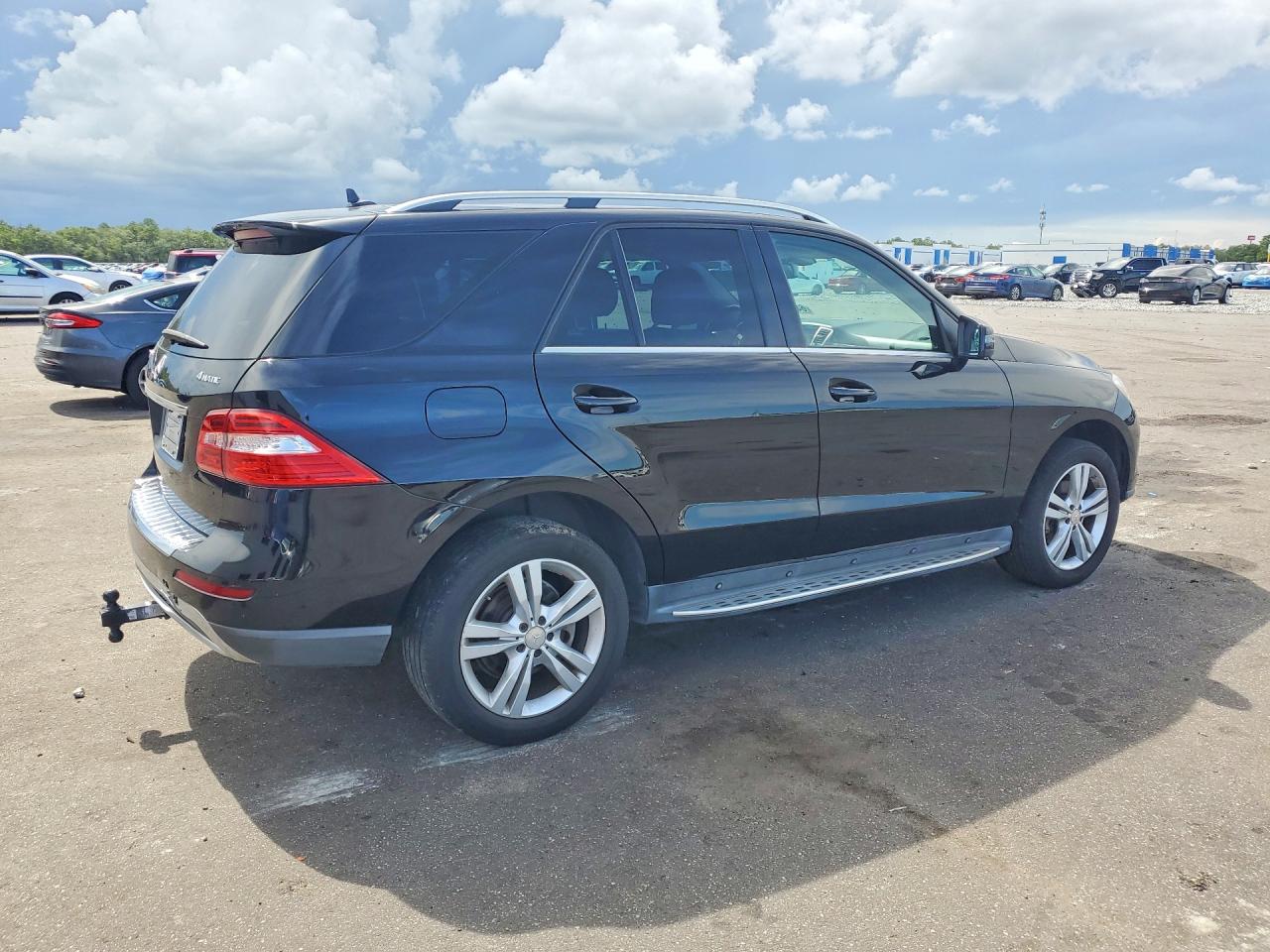 2014 Mercedes-benz Ml 350 4matic Черный vin: 4JGDA5HB1EA274581