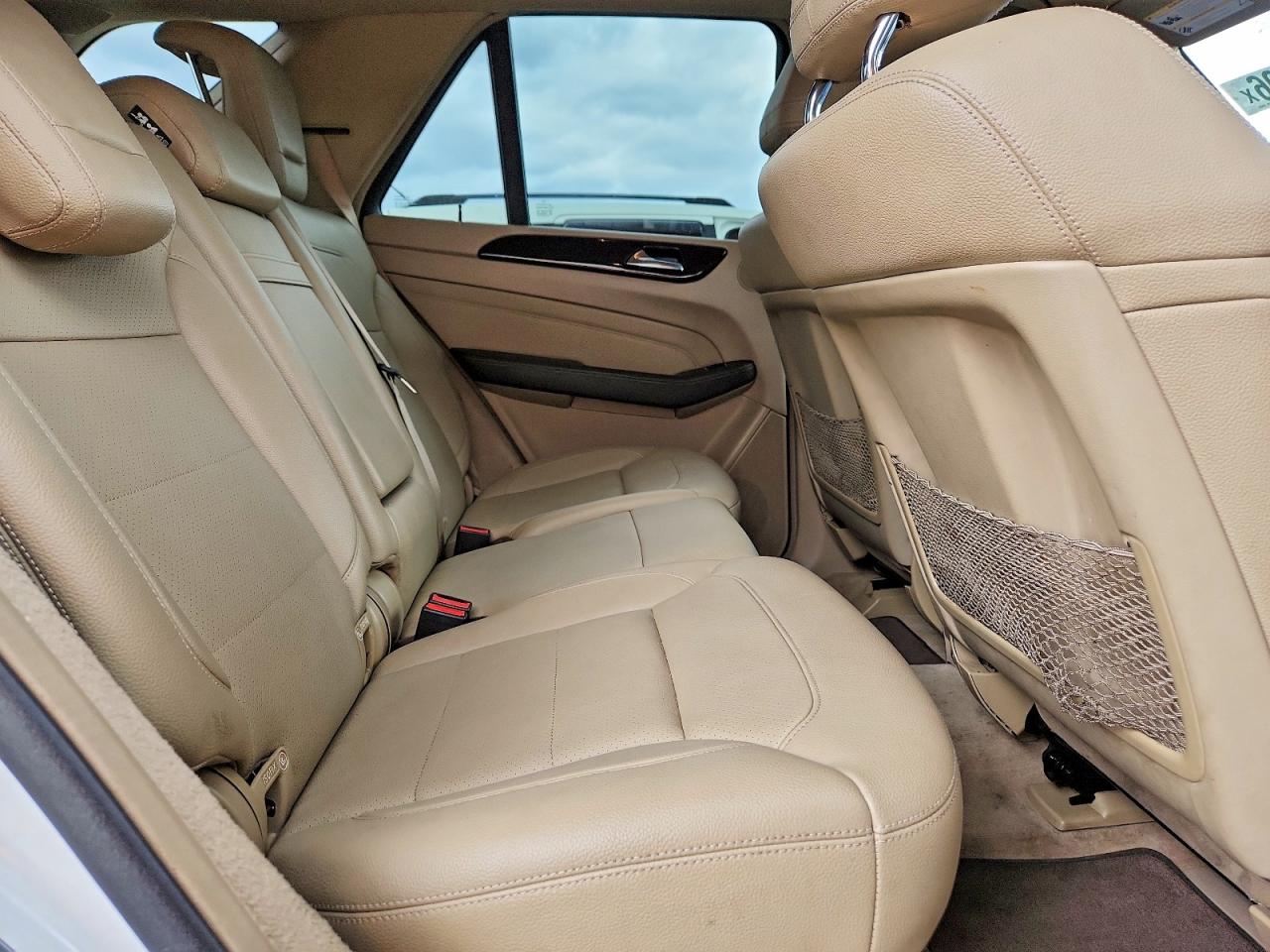2015 Mercedes-benz Ml 350 4matic Белый vin: 4JGDA5HB1FA495809