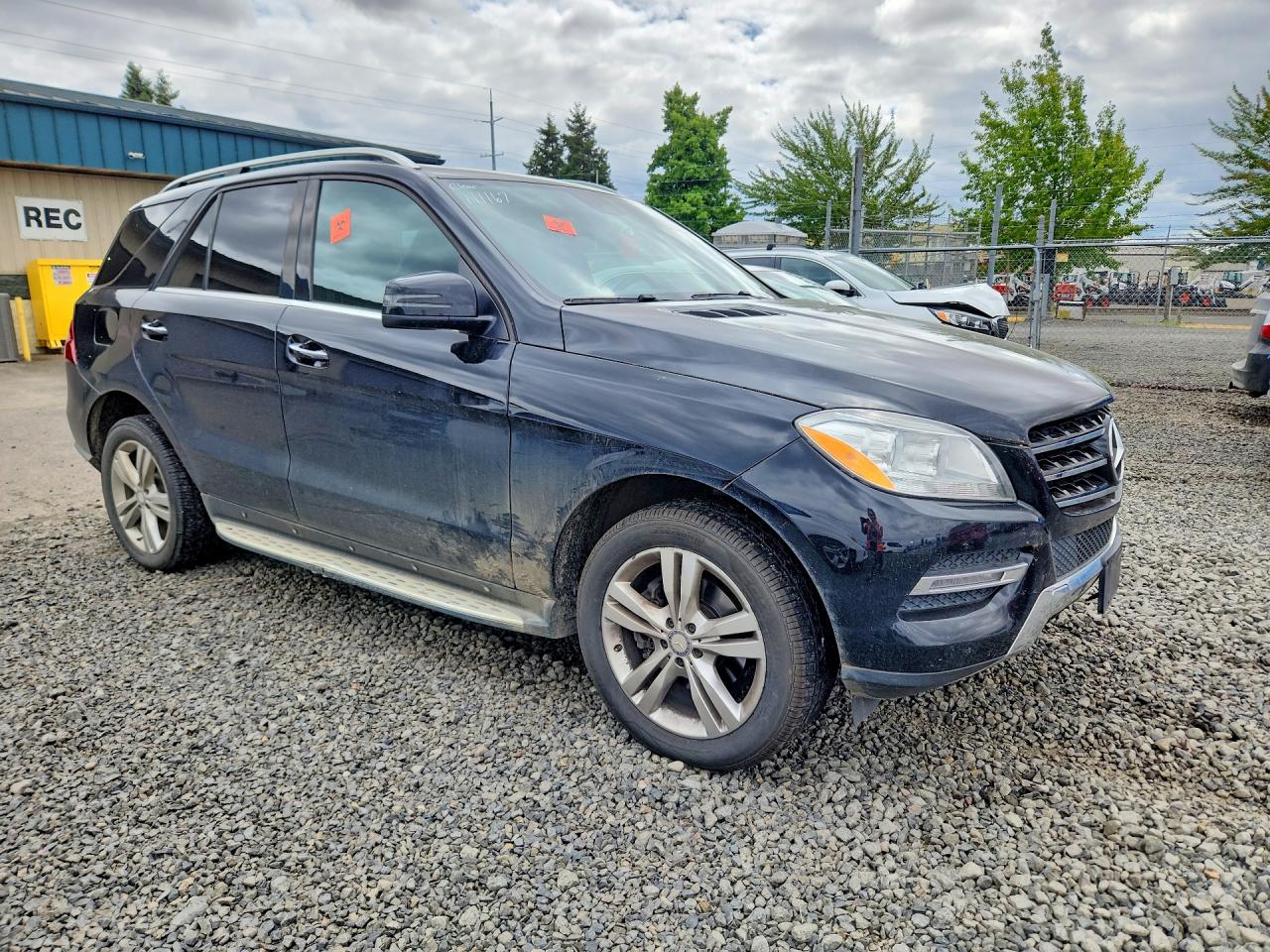 2015 Mercedes-benz Ml 350 4matic Black vin: 4JGDA5HB1FA504122