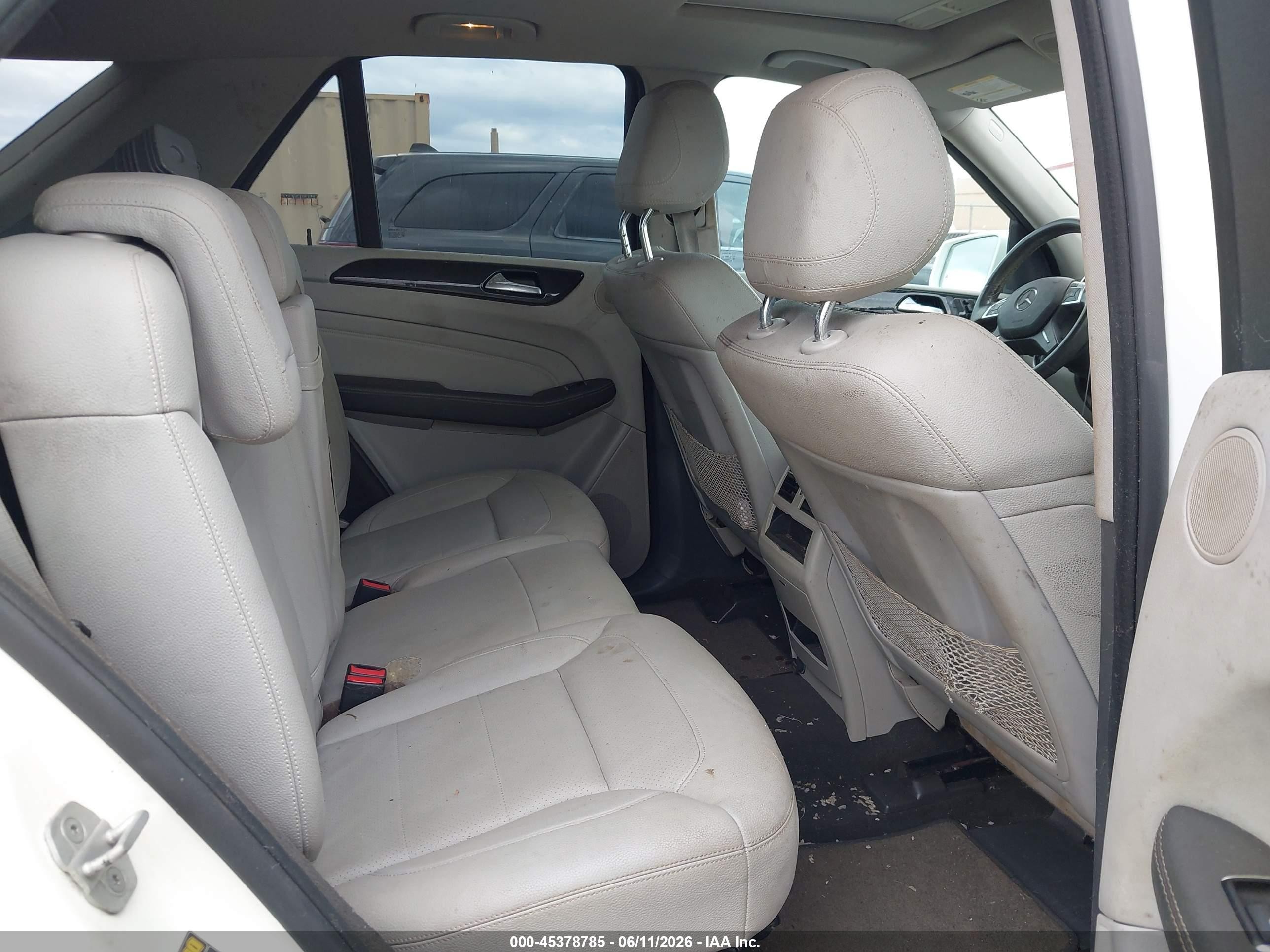 2015 Mercedes-benz Ml 350 4matic White vin: 4JGDA5HB1FA524726