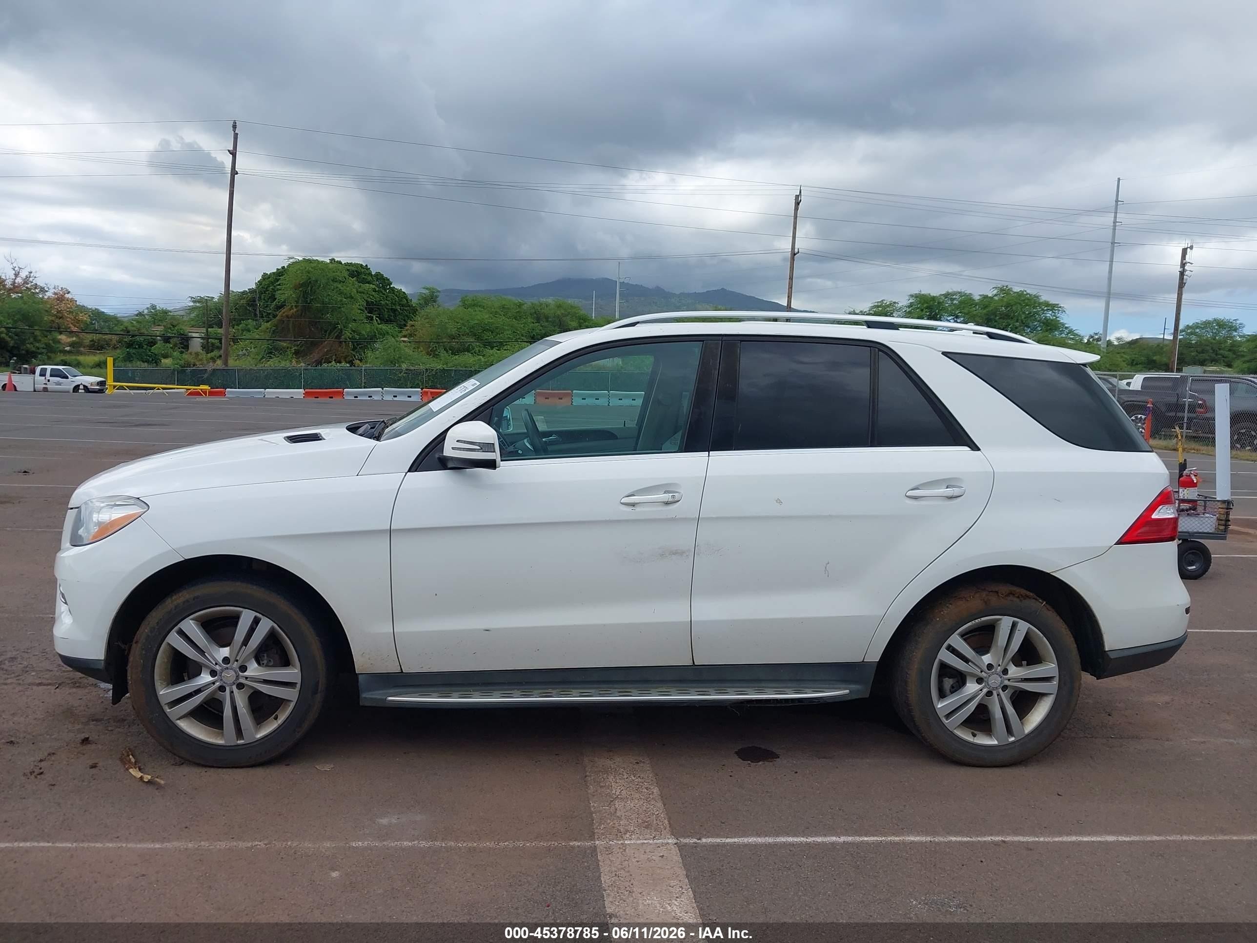 2015 Mercedes-benz Ml 350 4matic White vin: 4JGDA5HB1FA524726
