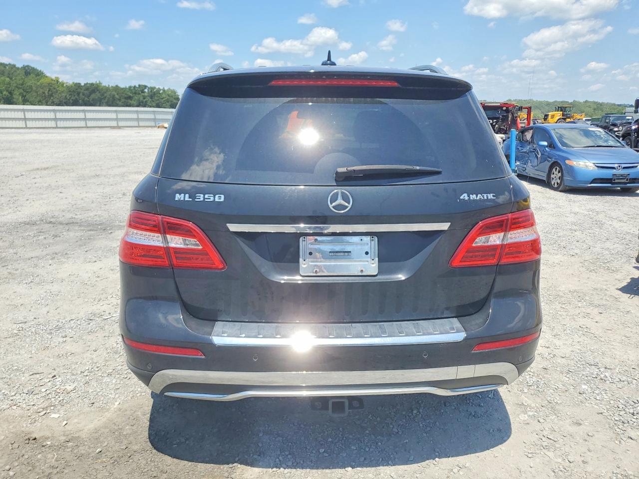 2015 Mercedes-benz Ml 350 4matic Black vin: 4JGDA5HB1FA536603