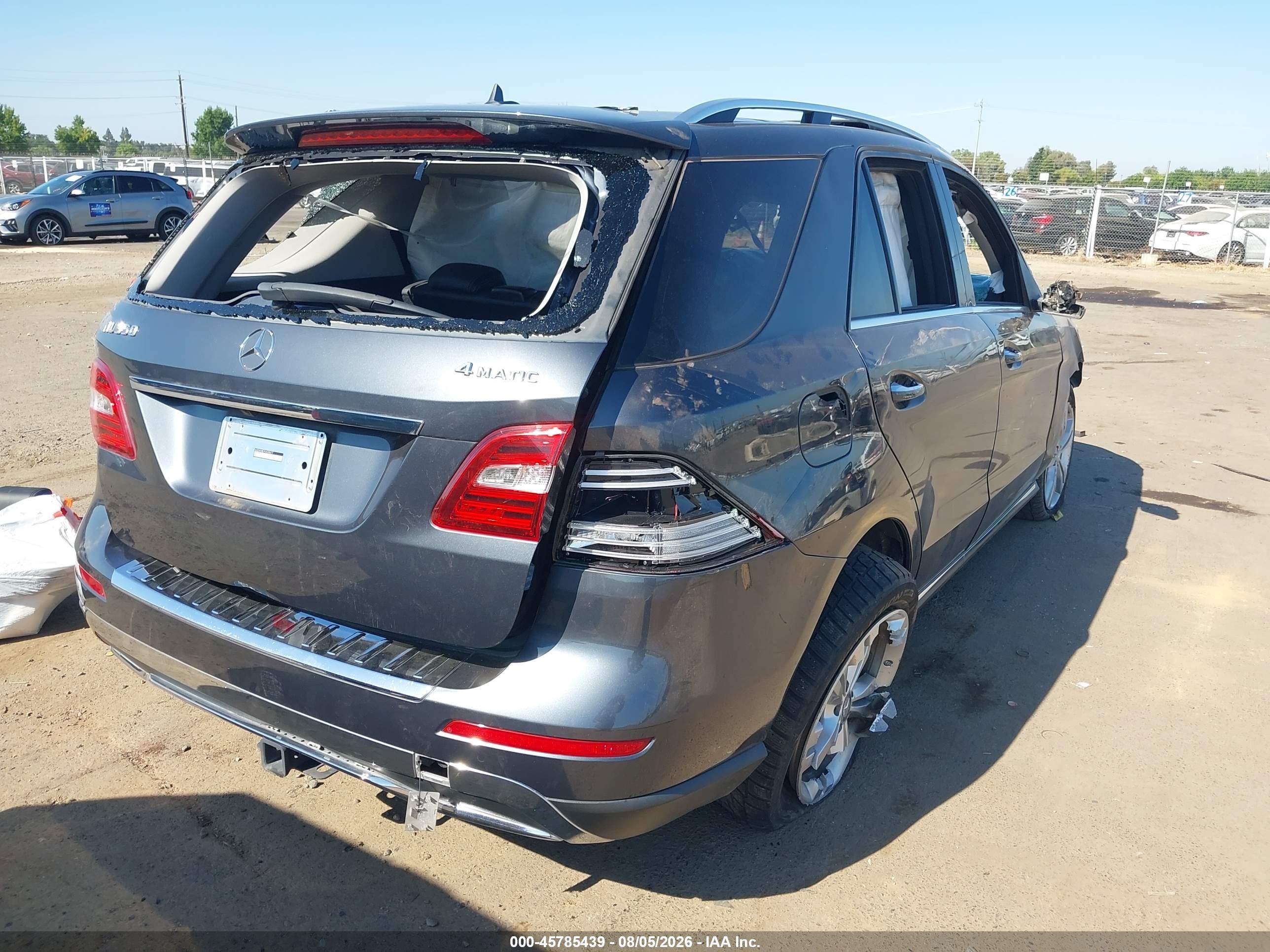 2015 Mercedes-benz Ml 350 4matic Серый vin: 4JGDA5HB1FA539677
