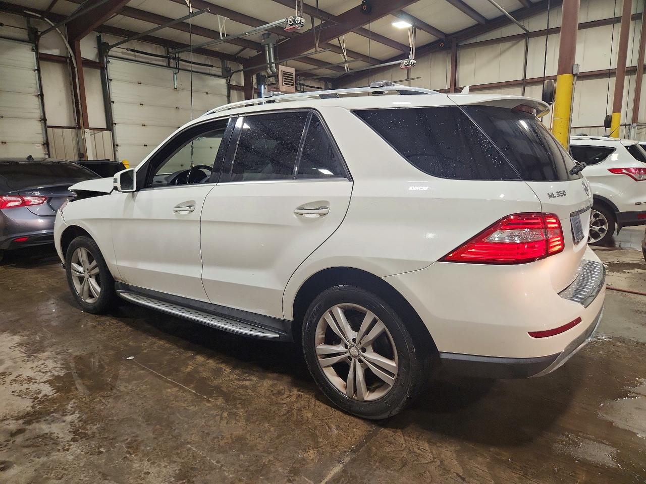 2015 Mercedes-benz Ml 350 4matic White vin: 4JGDA5HB1FA565387