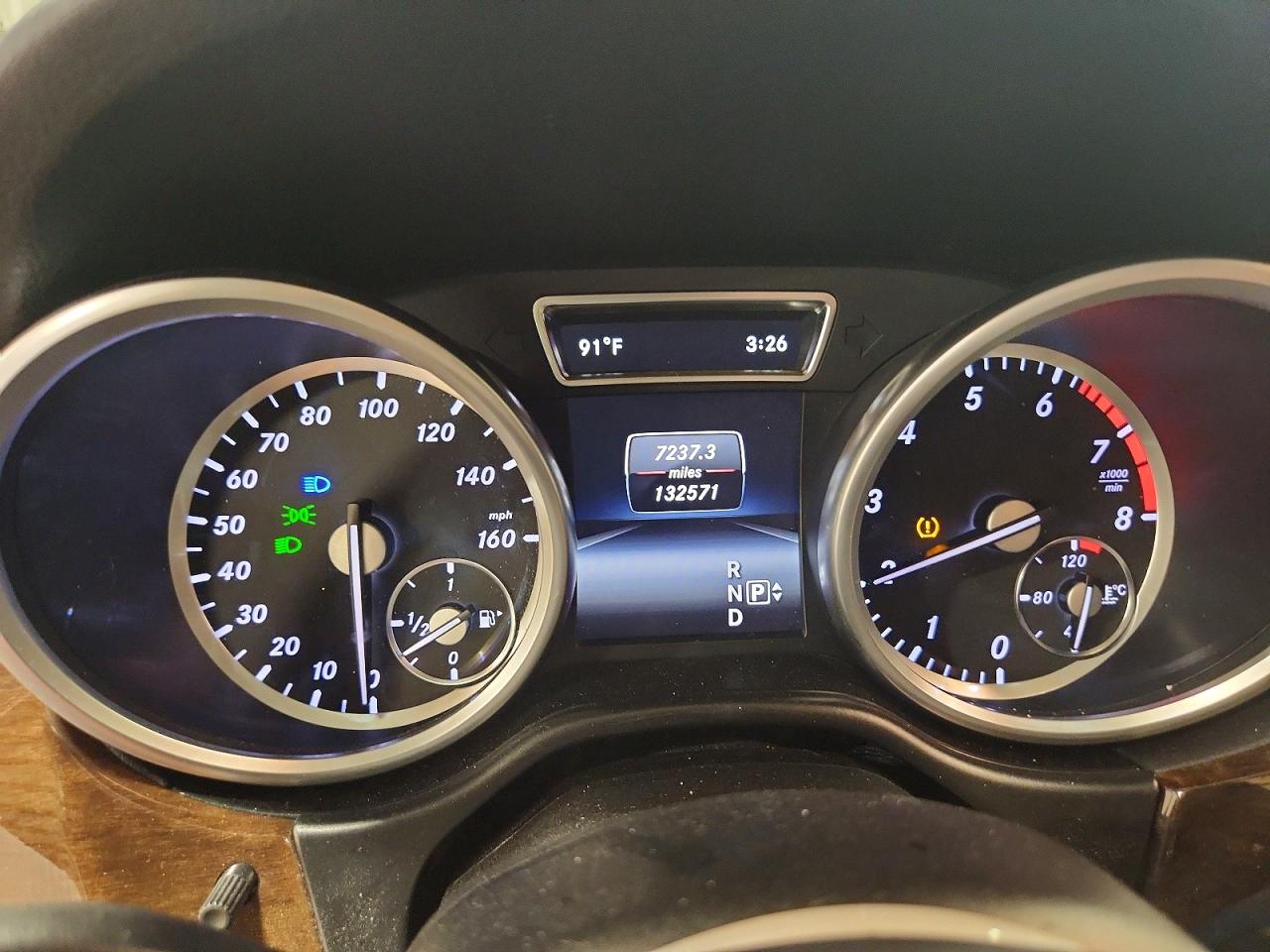 2015 Mercedes-benz Ml 350 4matic White vin: 4JGDA5HB1FA565387