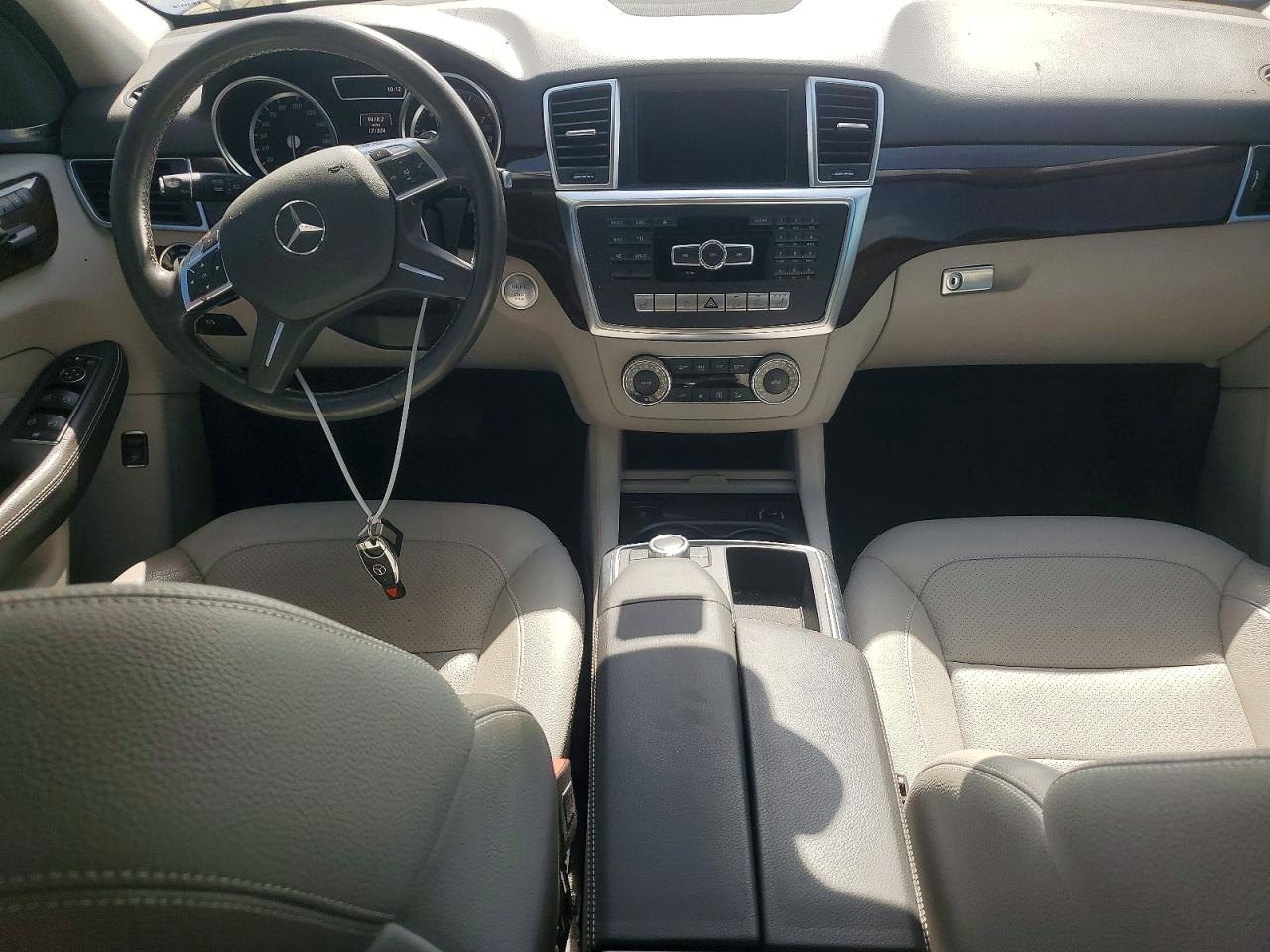 2015 Mercedes-benz Ml 350 4matic Silver vin: 4JGDA5HB1FA603801