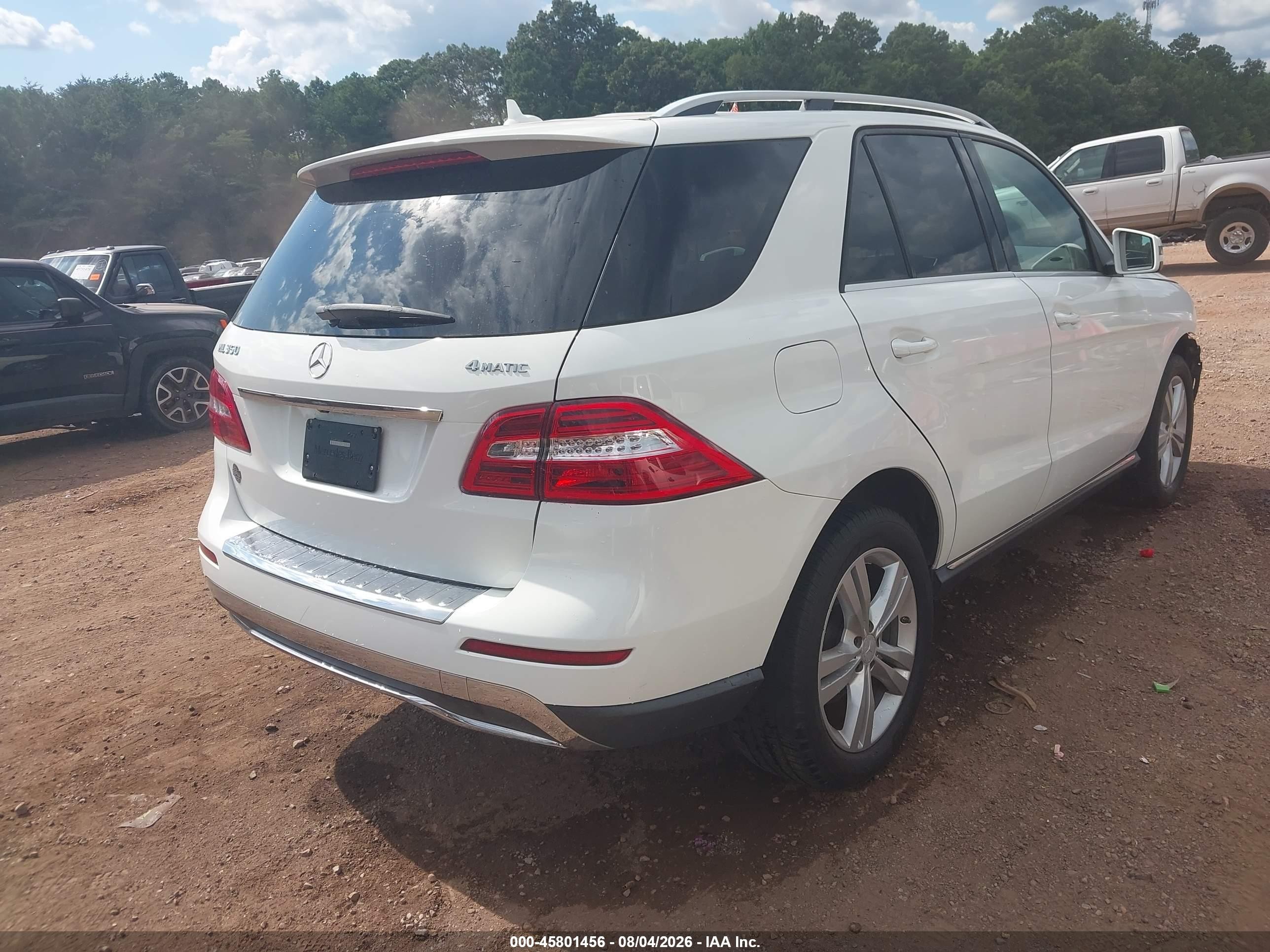2015 Mercedes-benz Ml 350 4matic White vin: 4JGDA5HB1FA606262