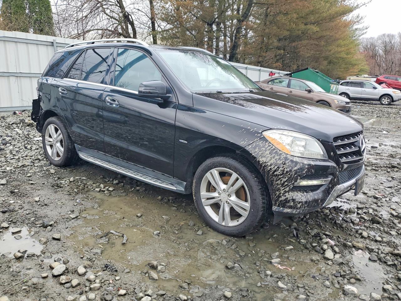 2012 Mercedes-benz Ml 350 4matic Black vin: 4JGDA5HB2CA010699