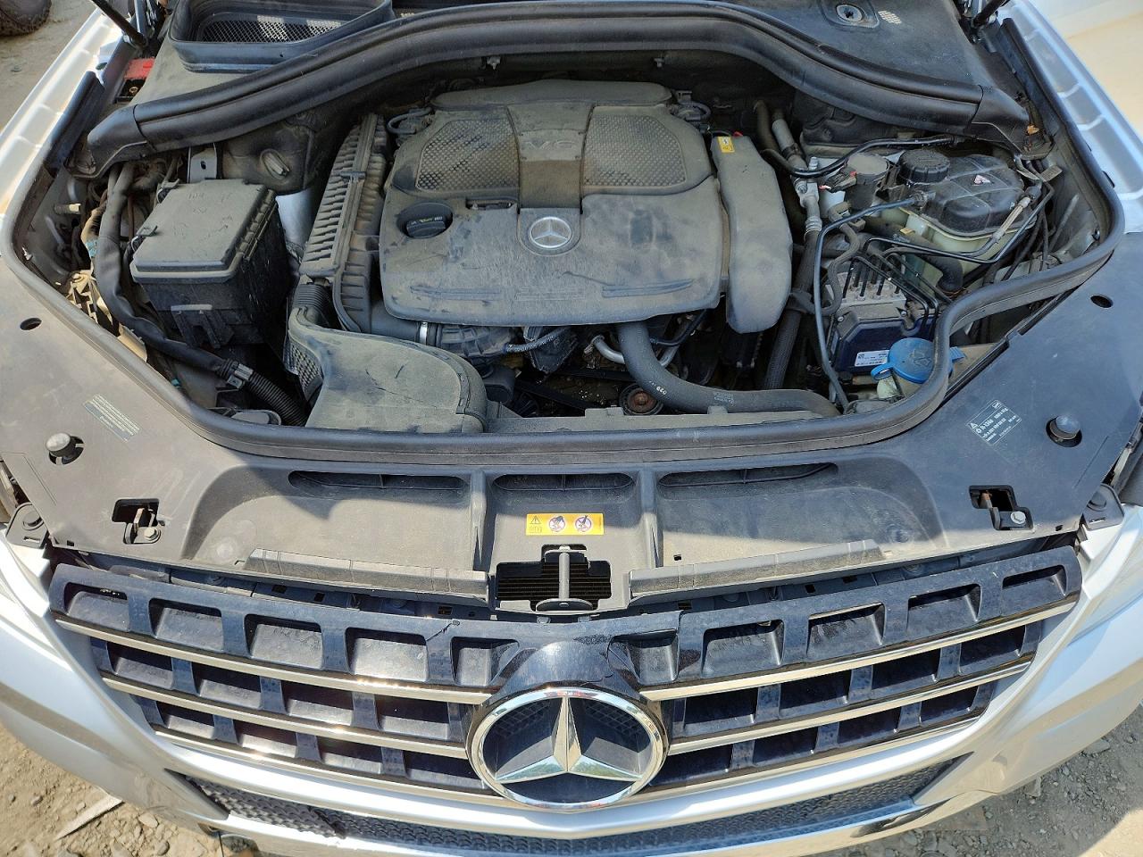 2012 Mercedes-benz Ml 350 4matic Silver vin: 4JGDA5HB2CA014753