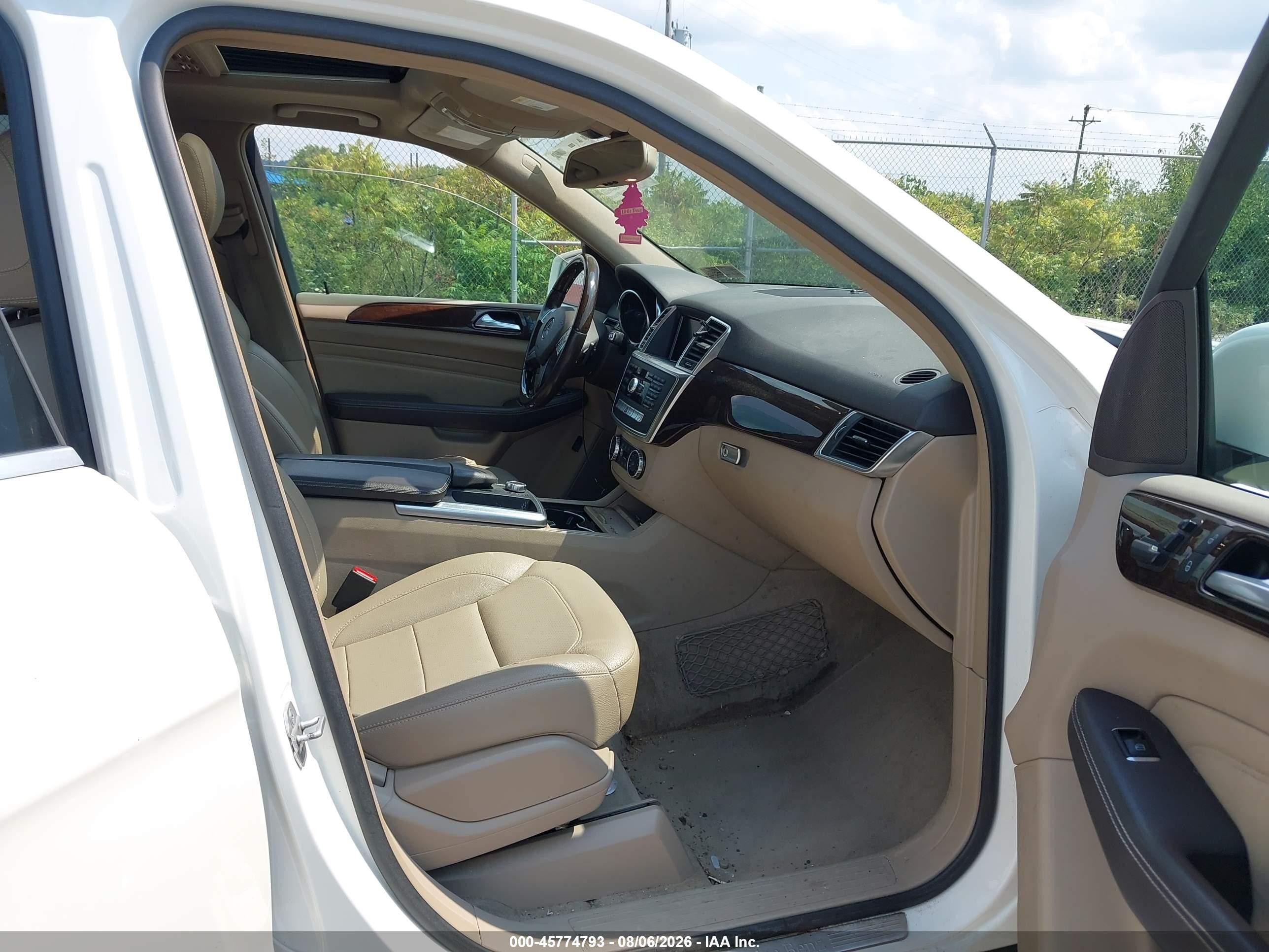 2013 Mercedes-benz Ml 350 4matic White vin: 4JGDA5HB2DA116409
