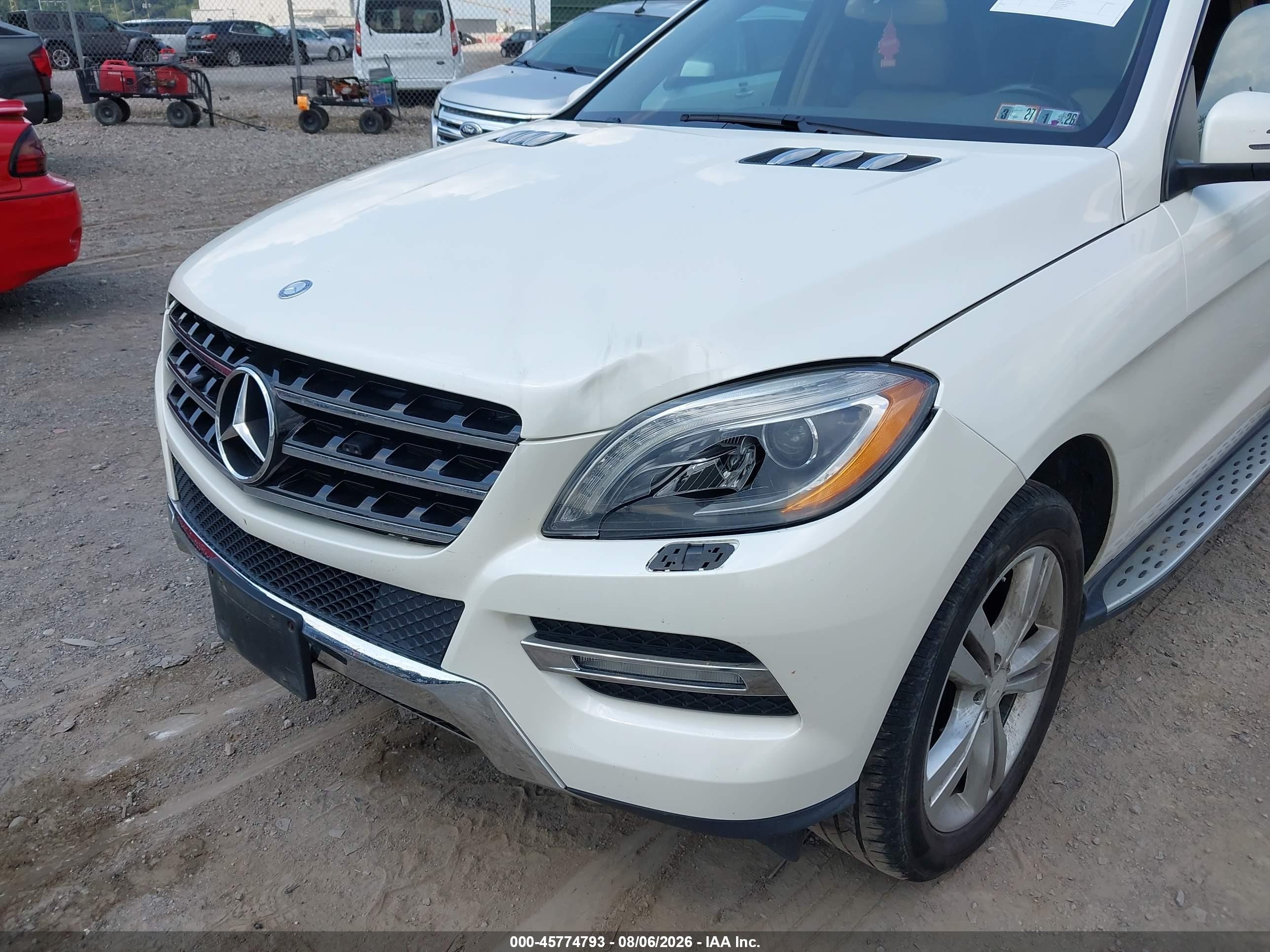 2013 Mercedes-benz Ml 350 4matic White vin: 4JGDA5HB2DA116409