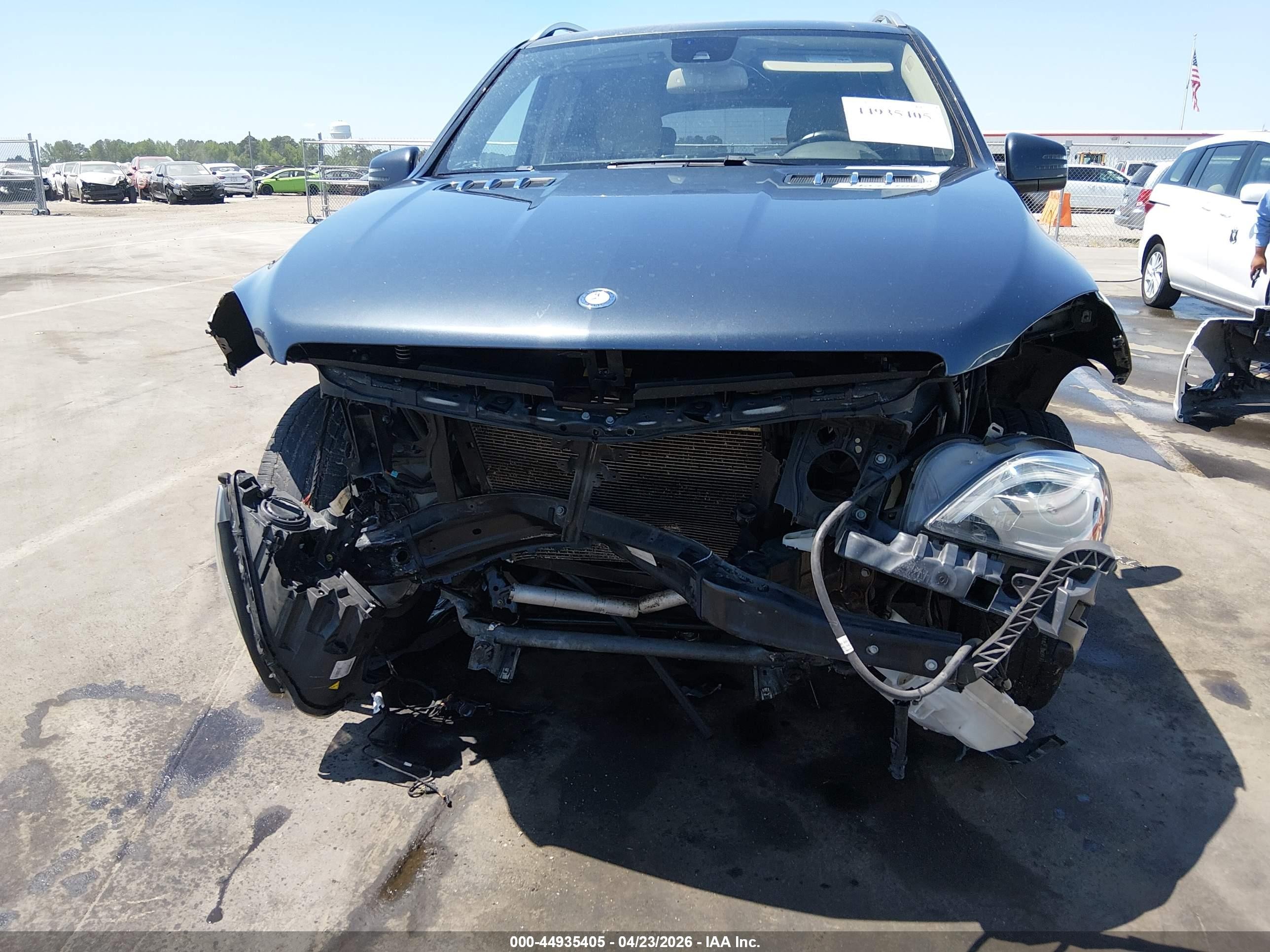 2013 Mercedes-benz Ml 350 4matic Серый vin: 4JGDA5HB2DA213433