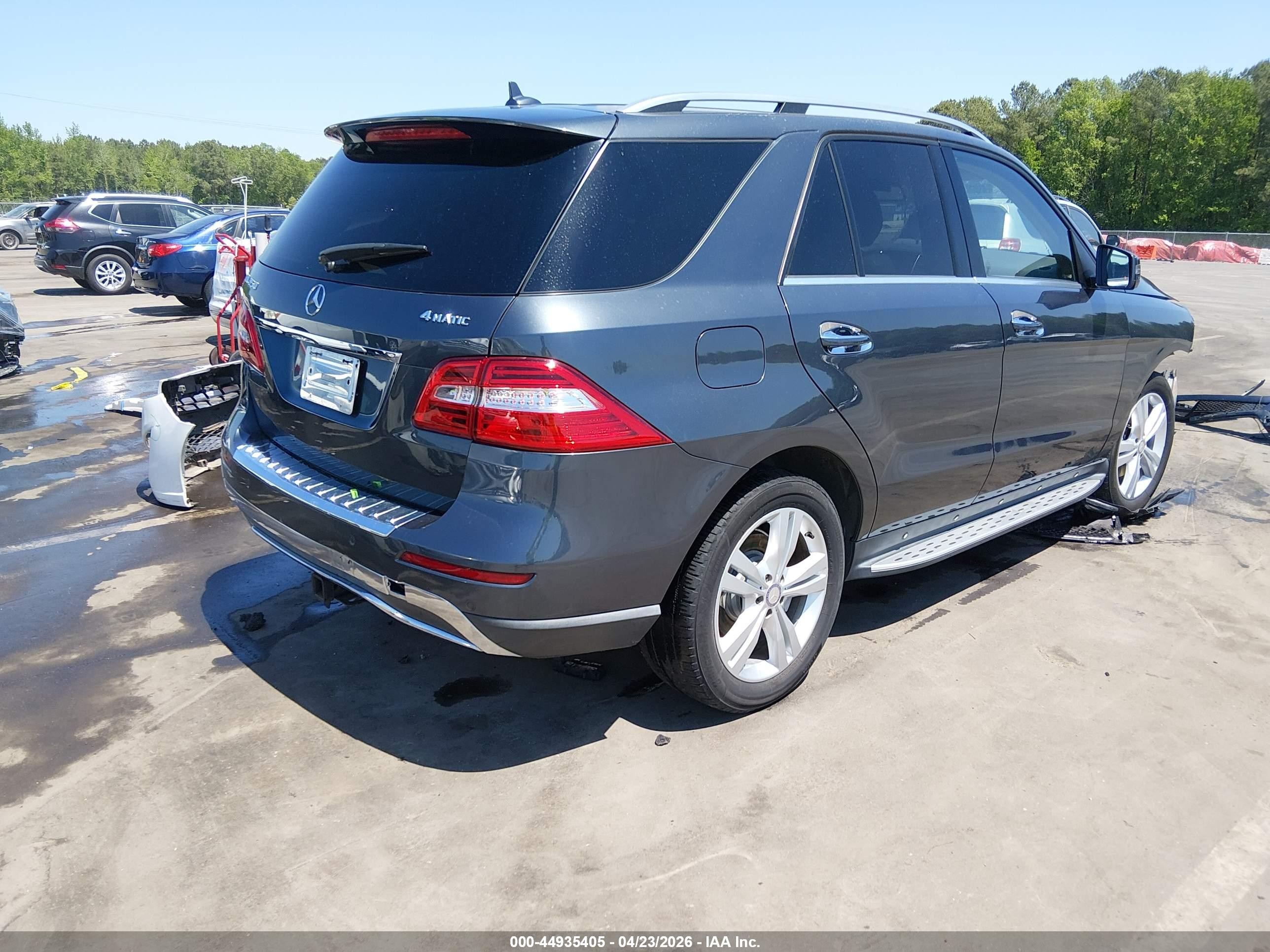 2013 Mercedes-benz Ml 350 4matic Серый vin: 4JGDA5HB2DA213433