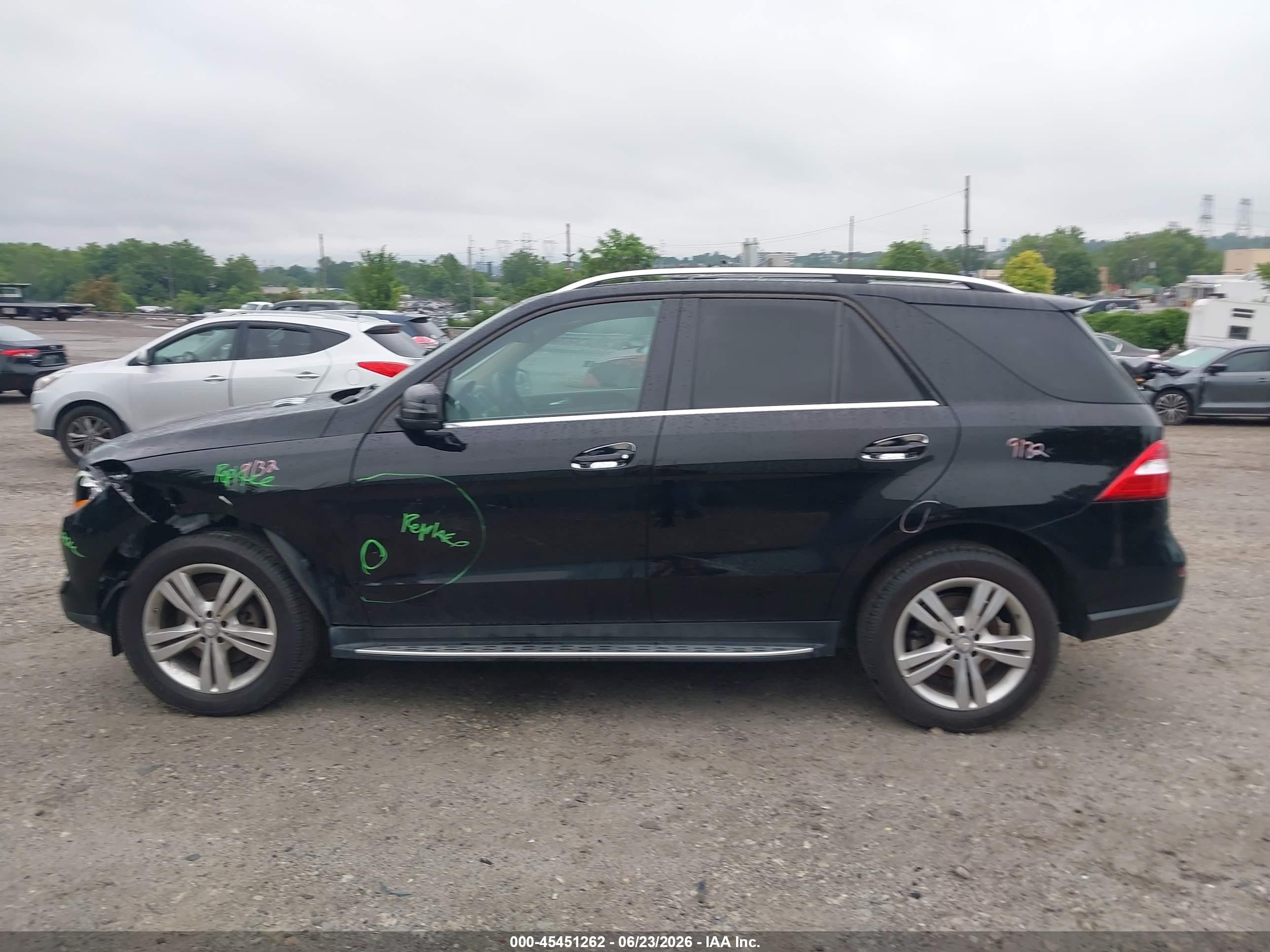 2013 Mercedes-benz Ml 350 4matic Black vin: 4JGDA5HB2DA218714