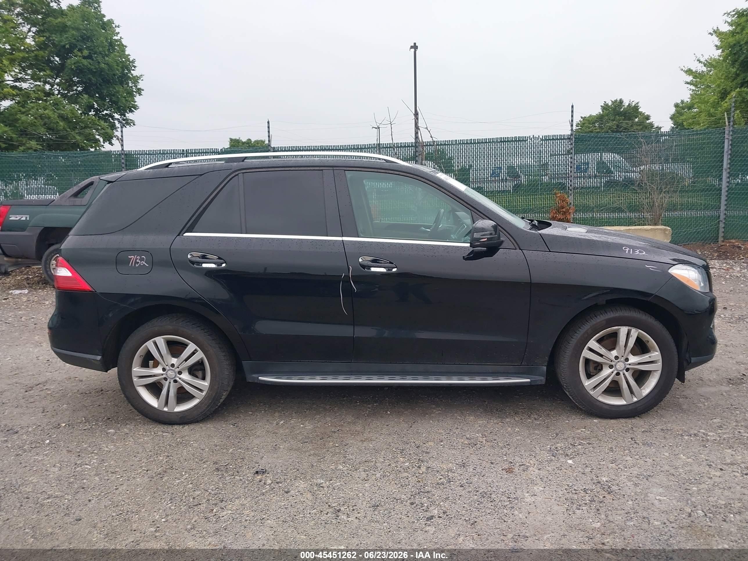 2013 Mercedes-benz Ml 350 4matic Black vin: 4JGDA5HB2DA218714