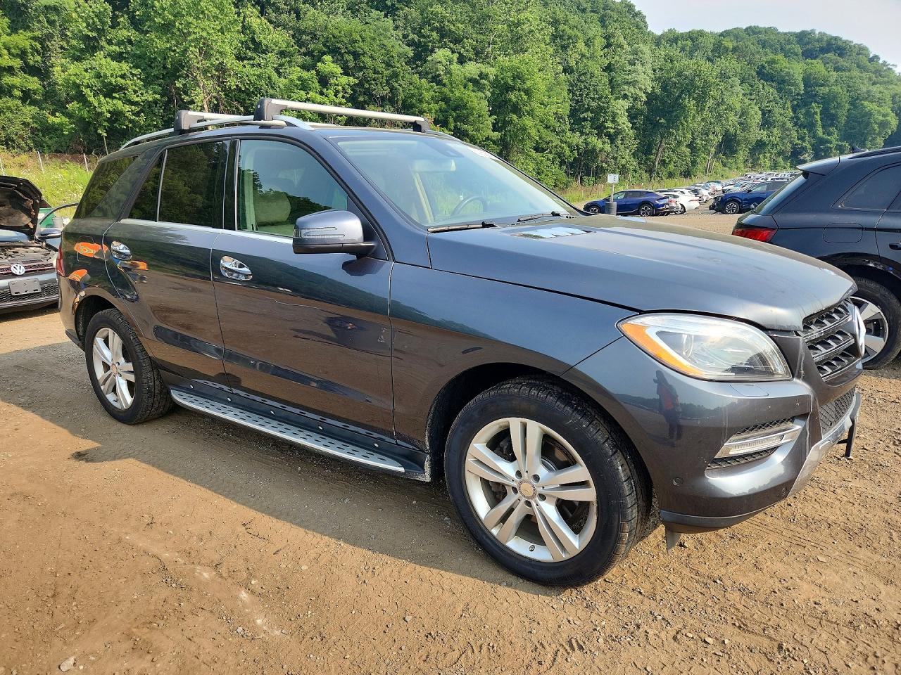 2013 Mercedes-benz M-class Gray vin: 4JGDA5HB2DA230569