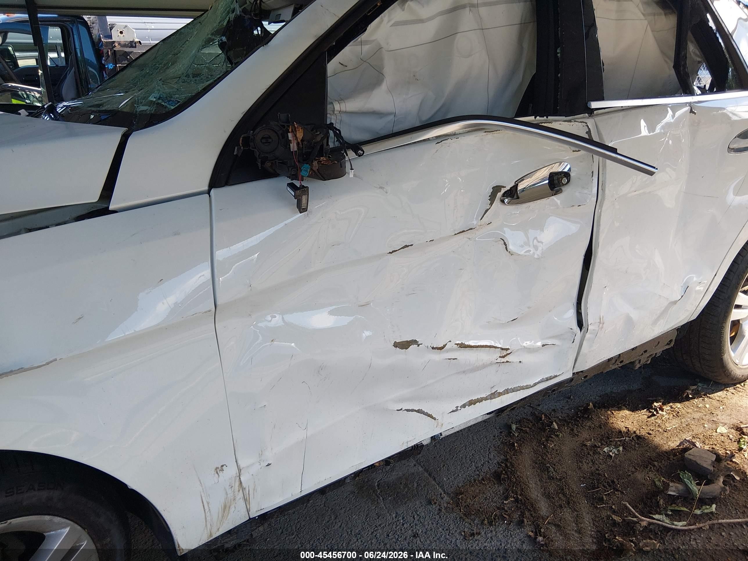 2013 Mercedes-benz Ml 350 4matic White vin: 4JGDA5HB2DA237439