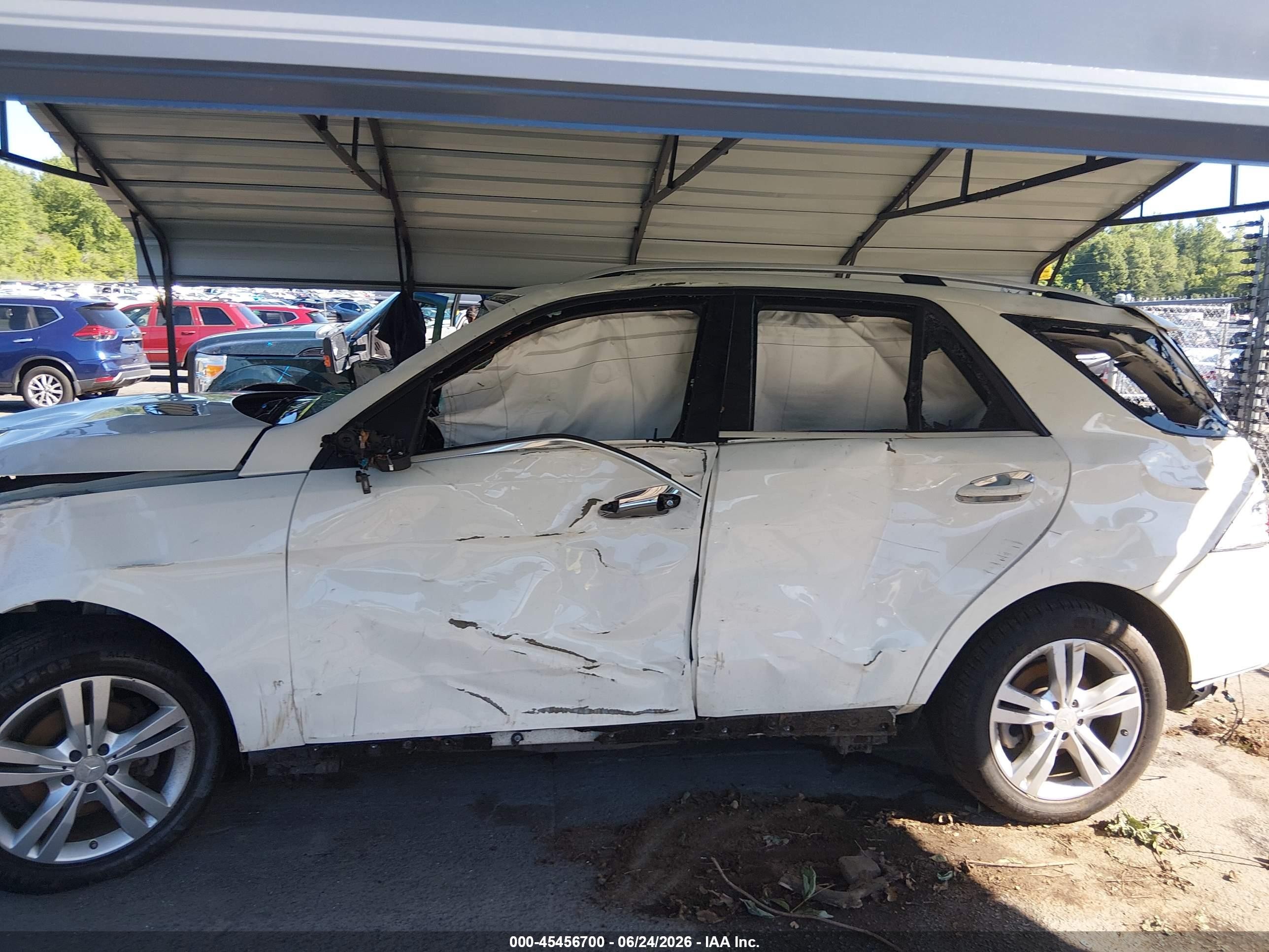 2013 Mercedes-benz Ml 350 4matic White vin: 4JGDA5HB2DA237439