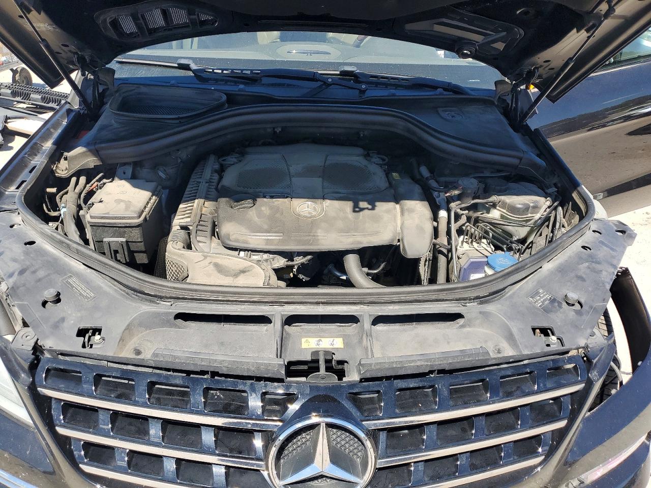 2014 Mercedes-benz Ml 350 4matic Black vin: 4JGDA5HB2EA277506