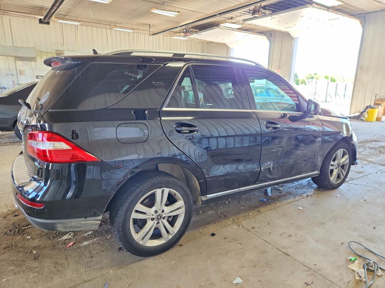 2014 Mercedes-benz Ml 350 4matic Black vin: 4JGDA5HB2EA310116