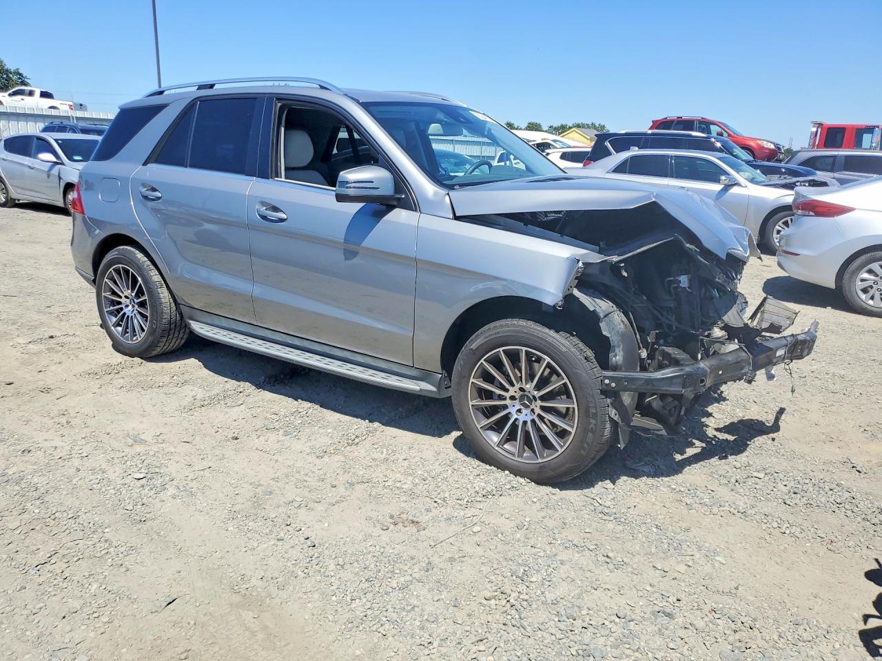2014 Mercedes-benz Ml 350 4matic Silver vin: 4JGDA5HB2EA363799