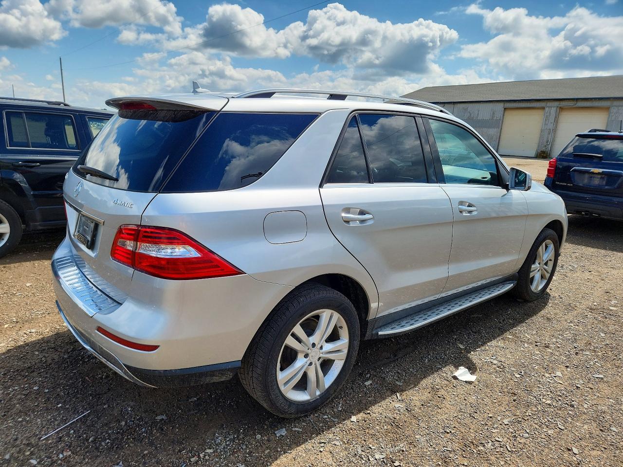 2014 Mercedes-benz Ml 350 4matic Silver vin: 4JGDA5HB2EA369568