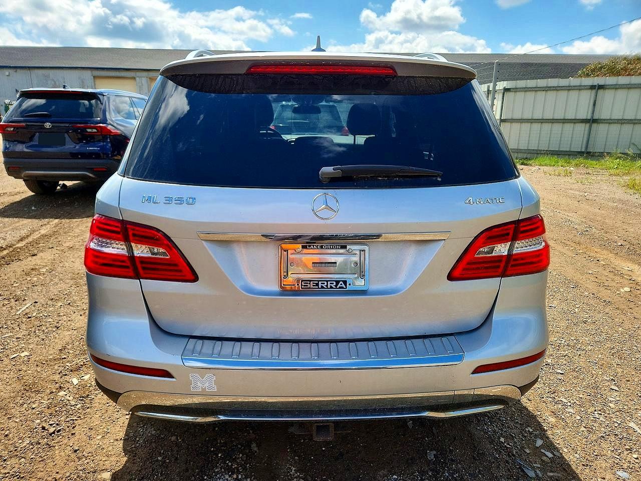 2014 Mercedes-benz Ml 350 4matic Silver vin: 4JGDA5HB2EA369568