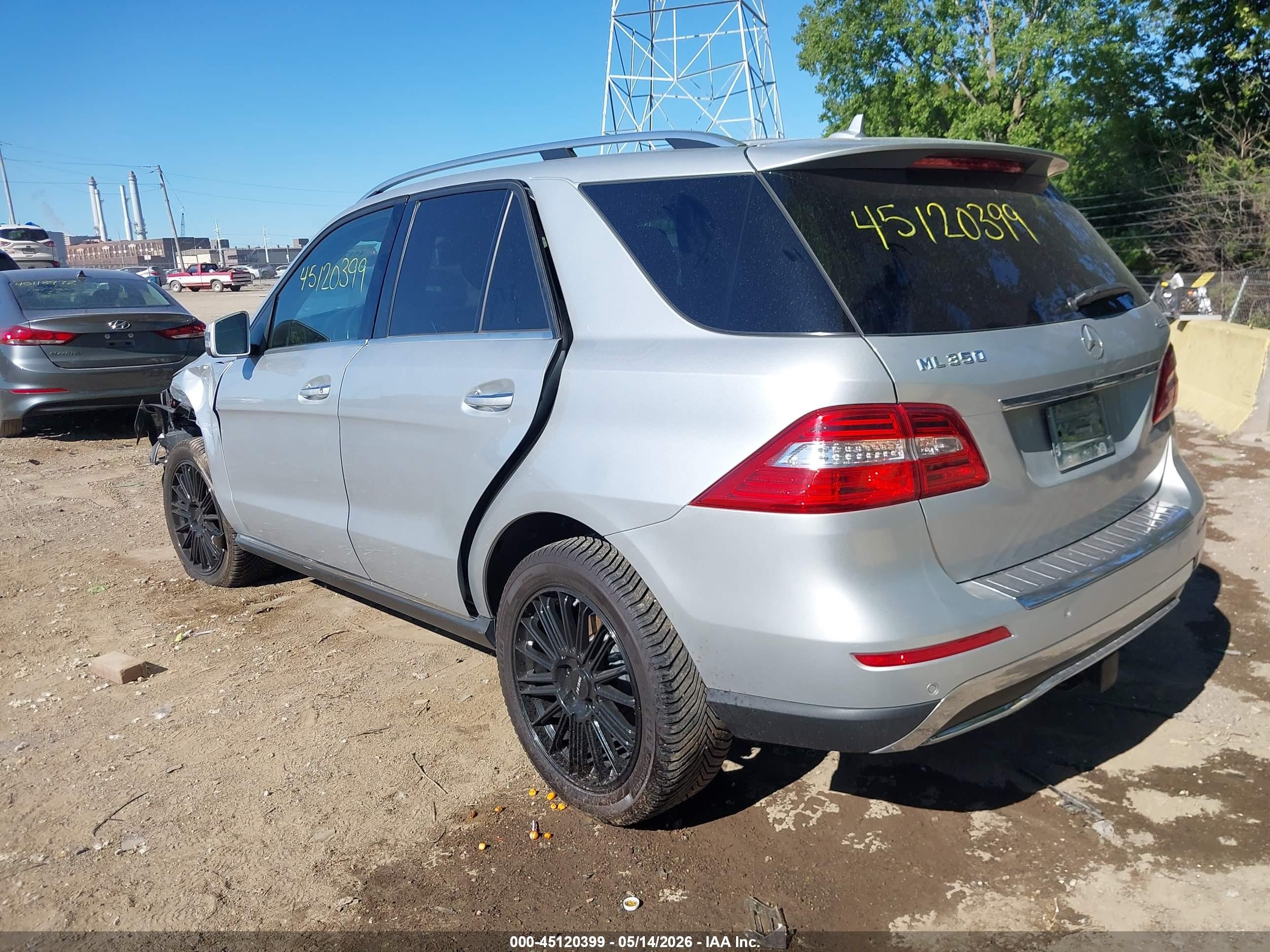 2014 Mercedes-benz Ml 350 4matic Silver vin: 4JGDA5HB2EA371448