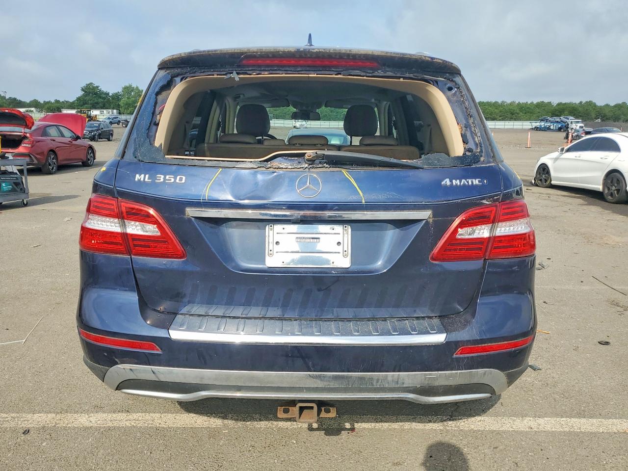 2014 Mercedes-benz Ml 350 4matic Blue vin: 4JGDA5HB2EA409213