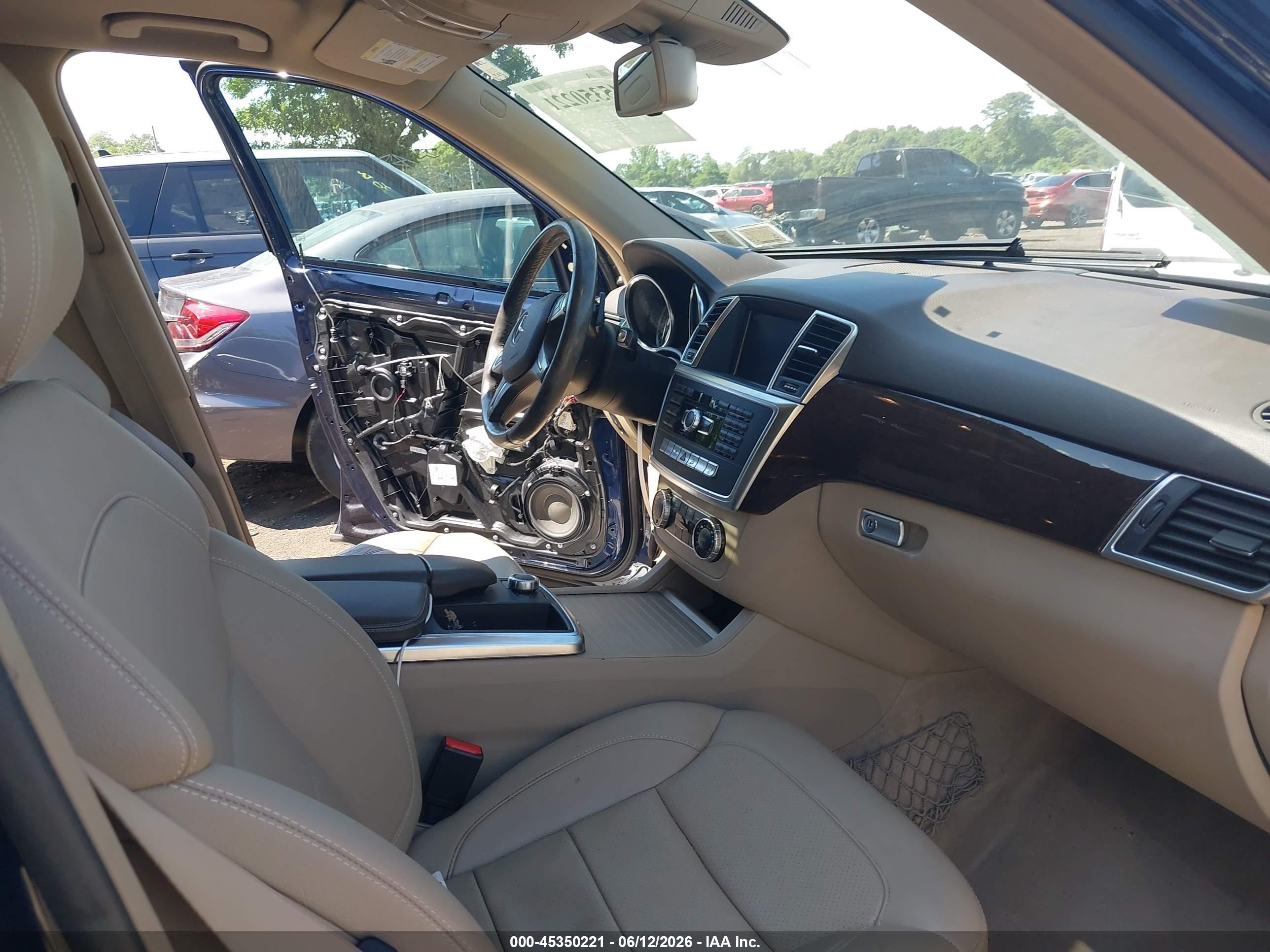 2015 Mercedes-benz Ml 350 4matic Blue vin: 4JGDA5HB2FA455187