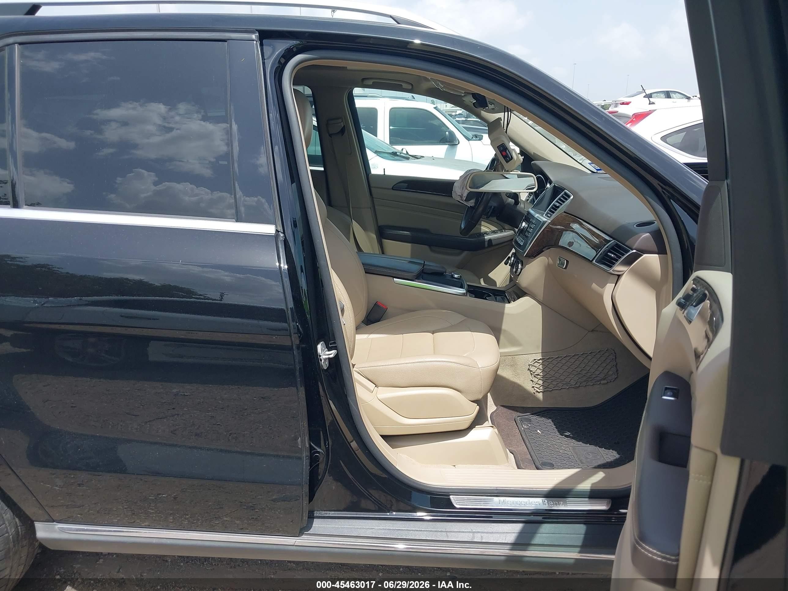 2015 Mercedes-benz Ml 350 4matic Black vin: 4JGDA5HB2FA473320