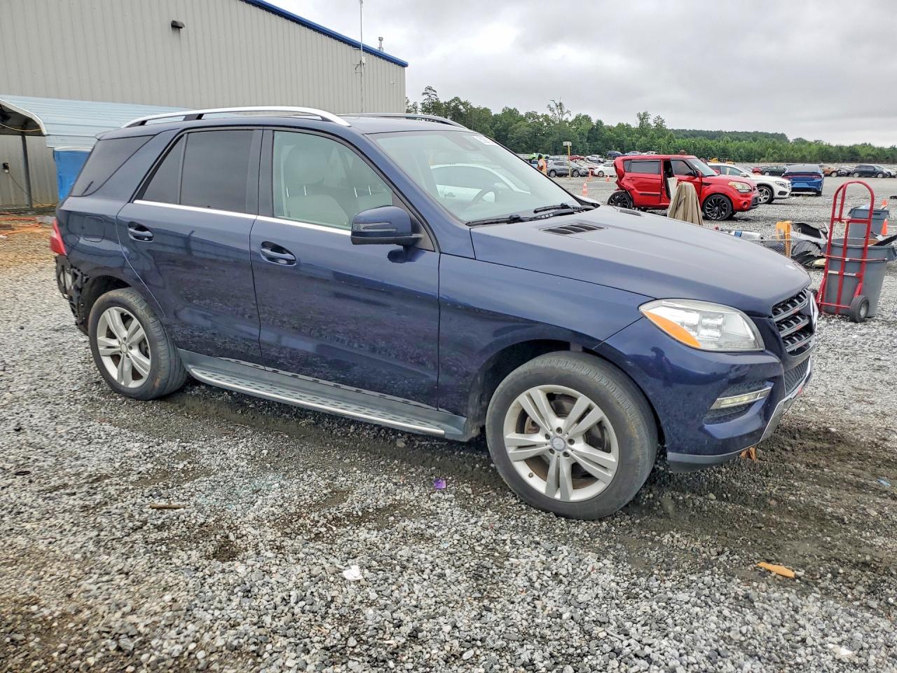 2015 Mercedes-benz Ml 350 4matic Синий vin: 4JGDA5HB2FA514433