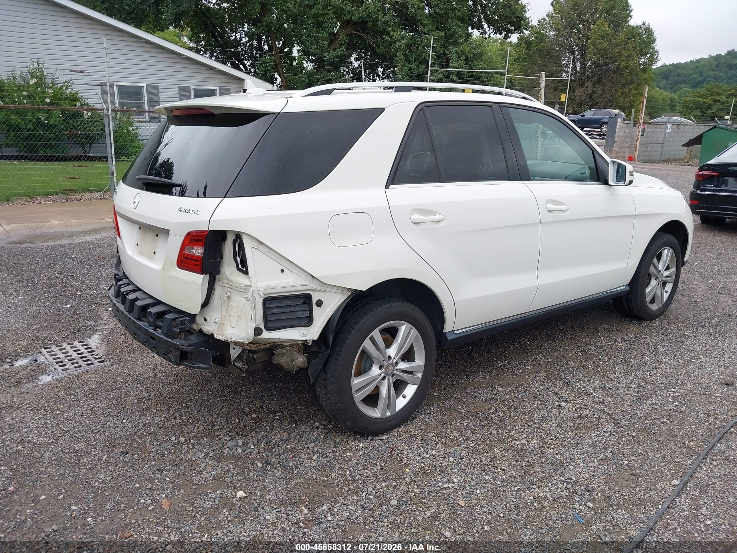 2013 Mercedes-benz Ml 350 4matic Белый vin: 4JGDA5HB3DA143764