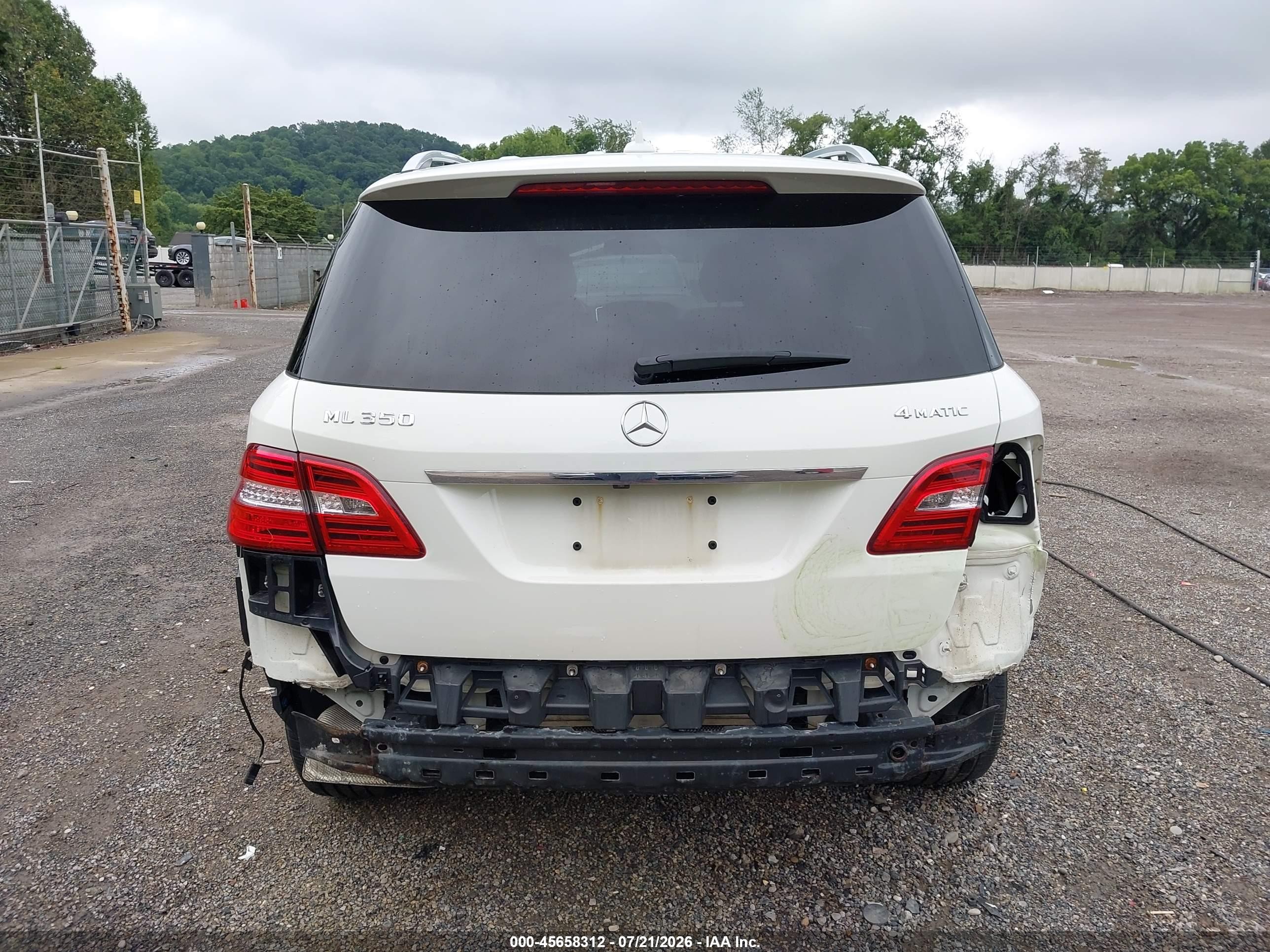 2013 Mercedes-benz Ml 350 4matic Белый vin: 4JGDA5HB3DA143764