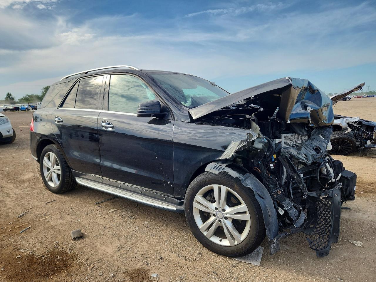 2013 Mercedes-benz Ml 350 4matic Черный vin: 4JGDA5HB3DA196805