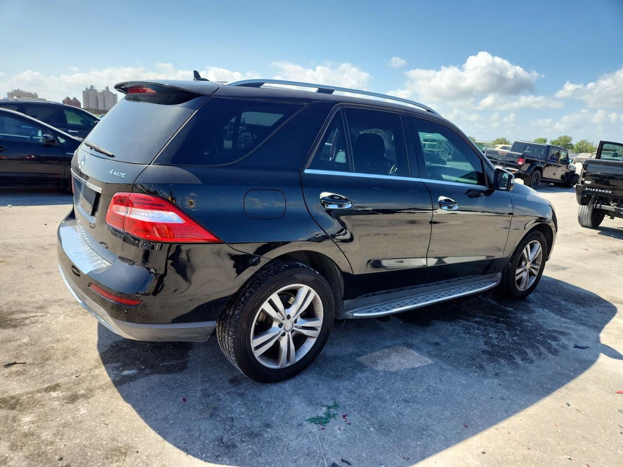 2013 Mercedes-benz Ml 350 4matic Черный vin: 4JGDA5HB3DA241290