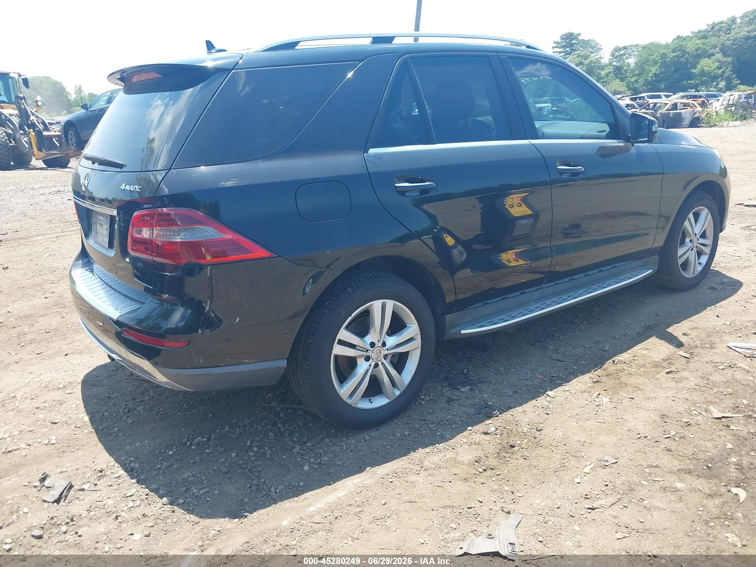 2013 Mercedes-benz Ml 350 4matic Maroon vin: 4JGDA5HB3DA251432
