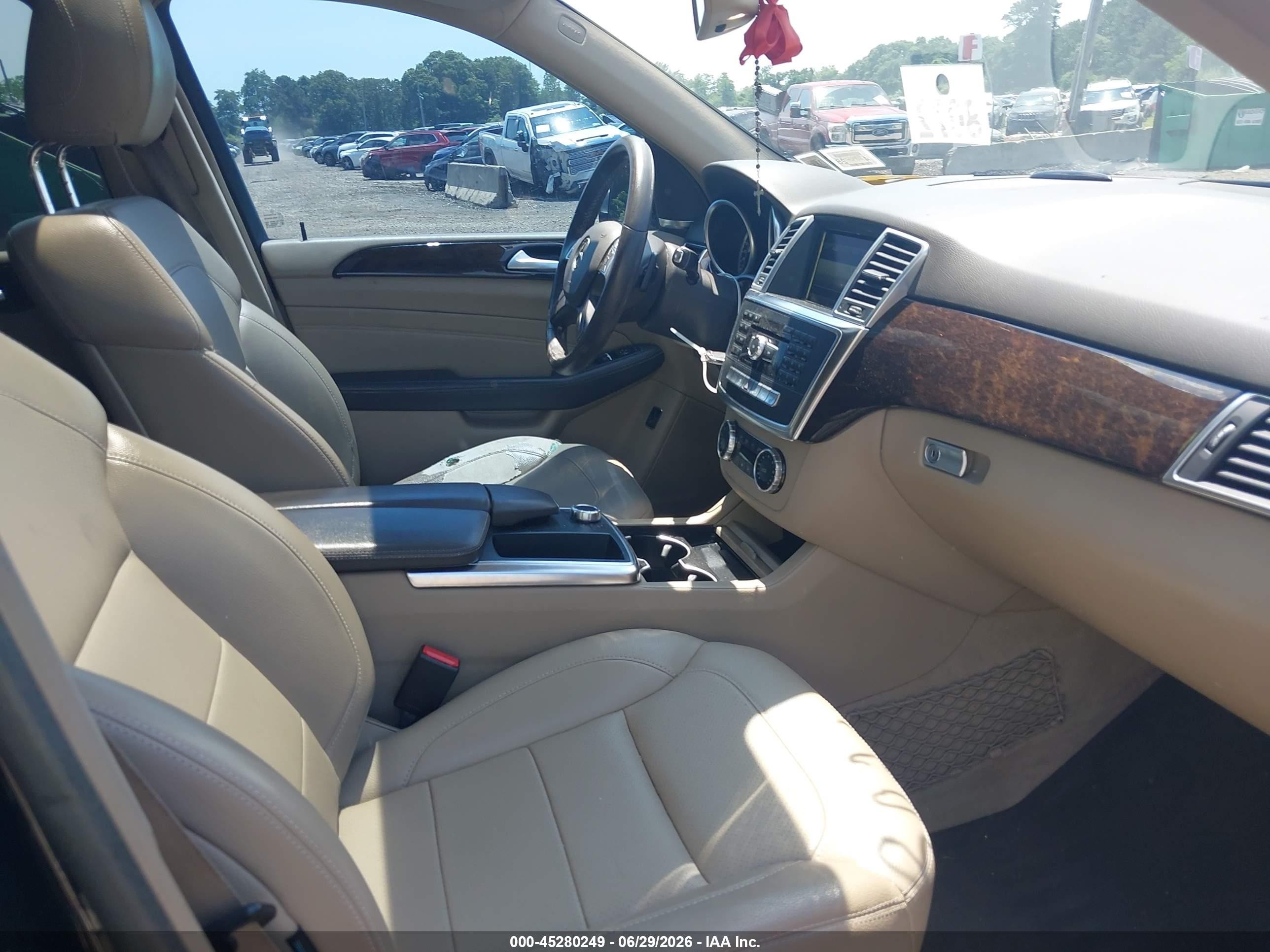 2013 Mercedes-benz Ml 350 4matic Maroon vin: 4JGDA5HB3DA251432