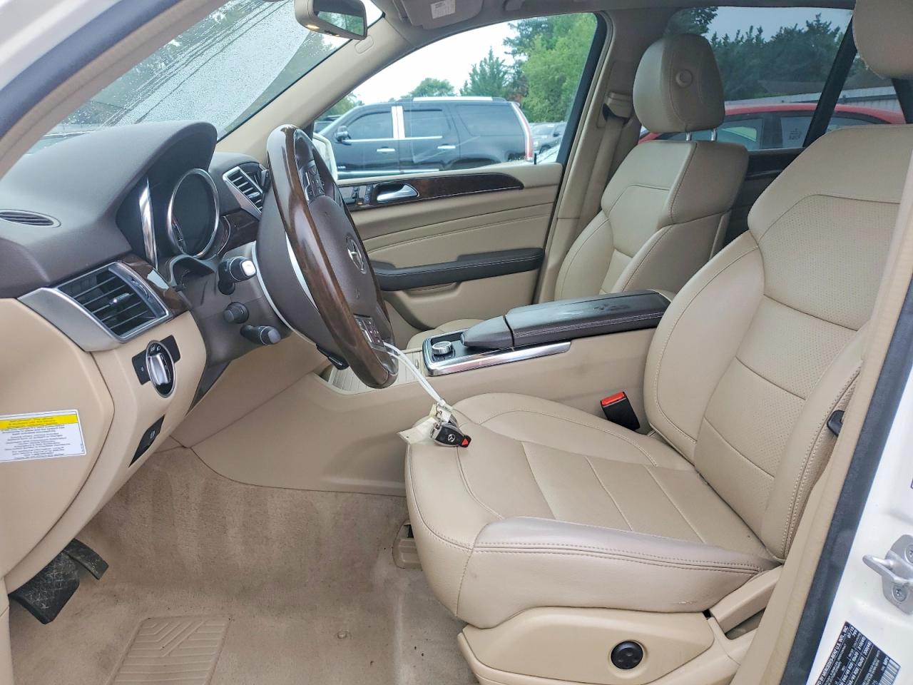 2014 Mercedes-benz Ml 350 4matic Белый vin: 4JGDA5HB3EA269575